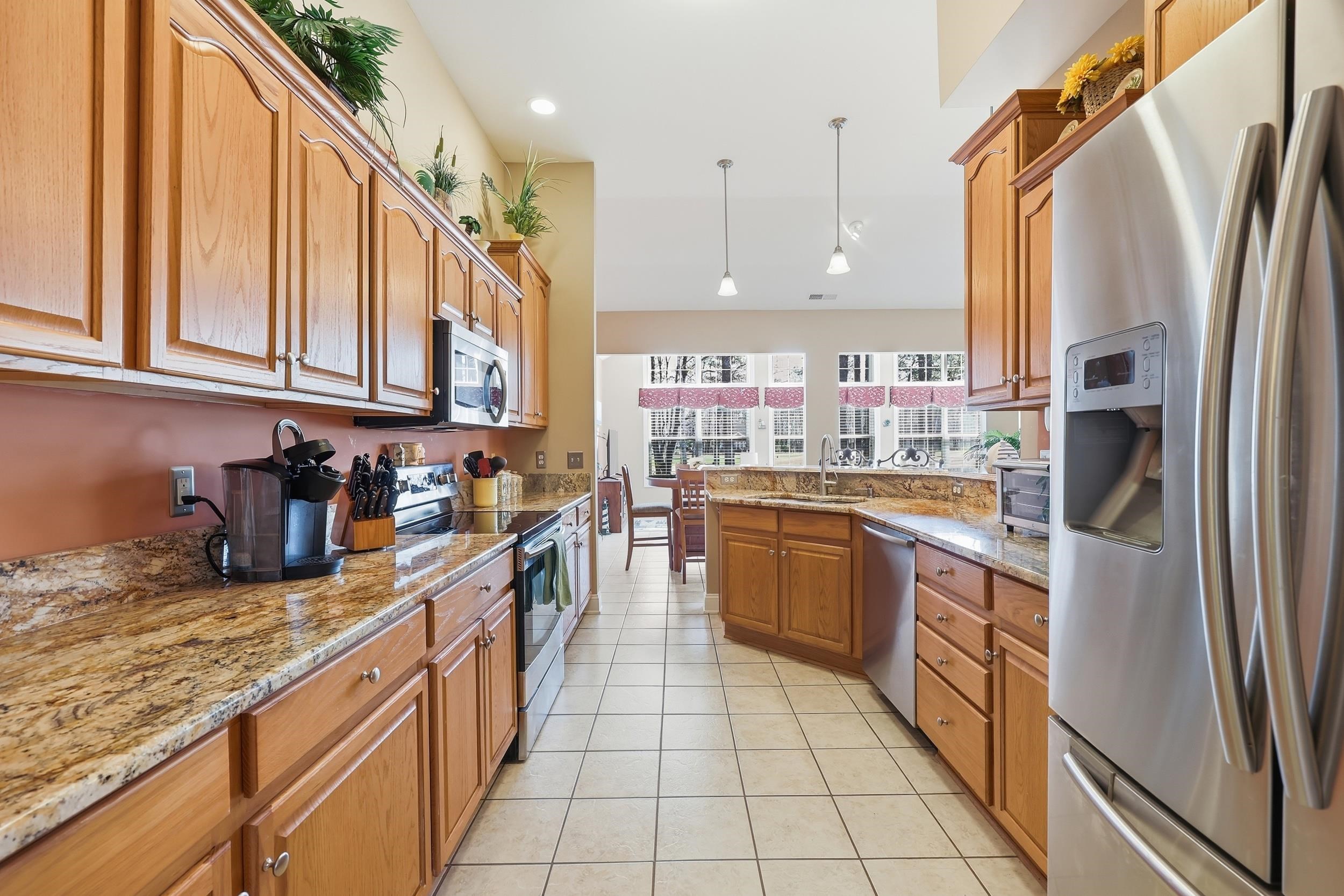 1216 Foxtail Dr. Property Photo 17