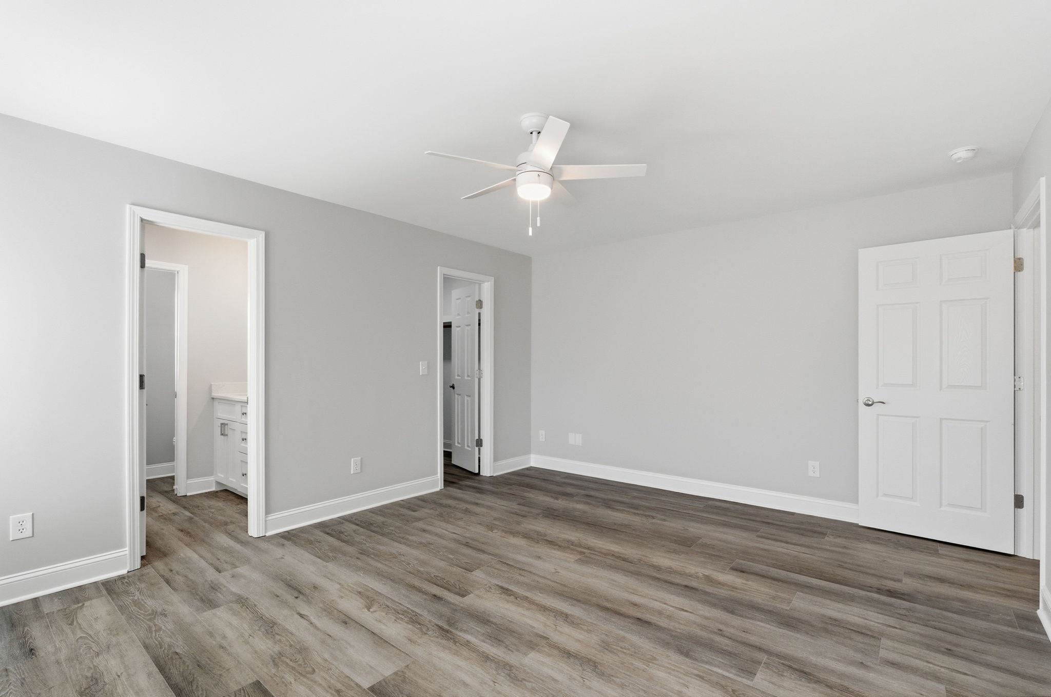 203 Silverbelle Blvd. Property Photo 27