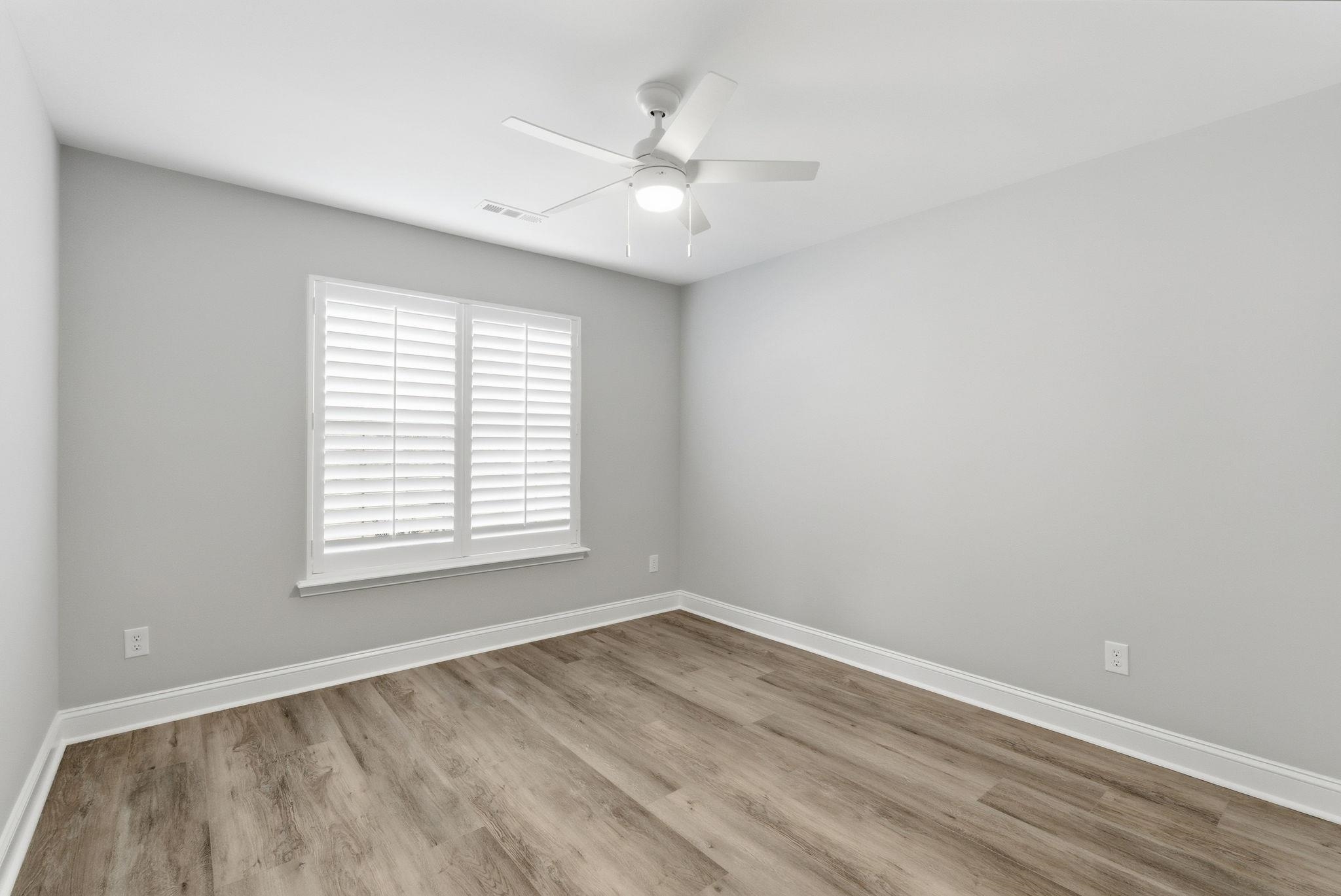 203 Silverbelle Blvd. Property Photo 35