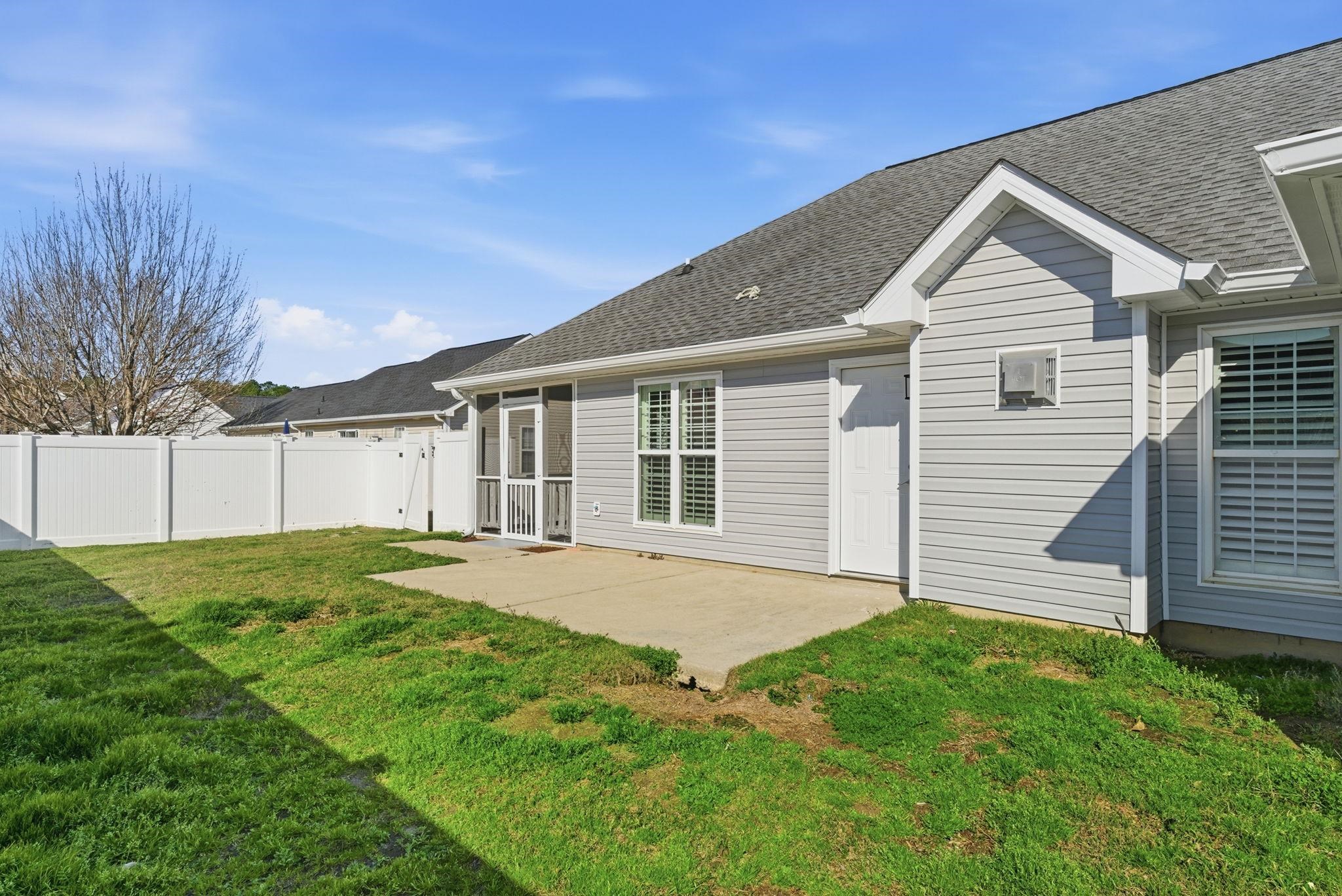 203 Silverbelle Blvd. Property Photo 43
