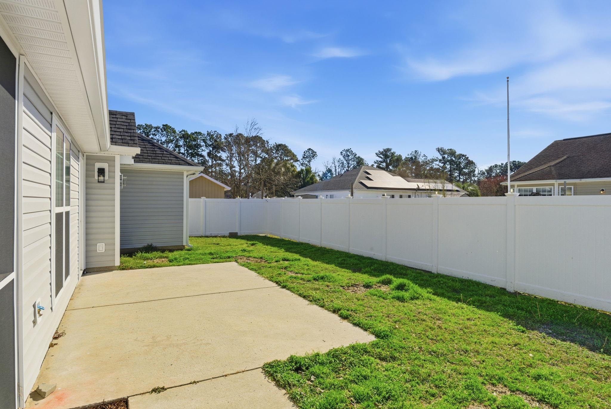 203 Silverbelle Blvd. Property Photo 47
