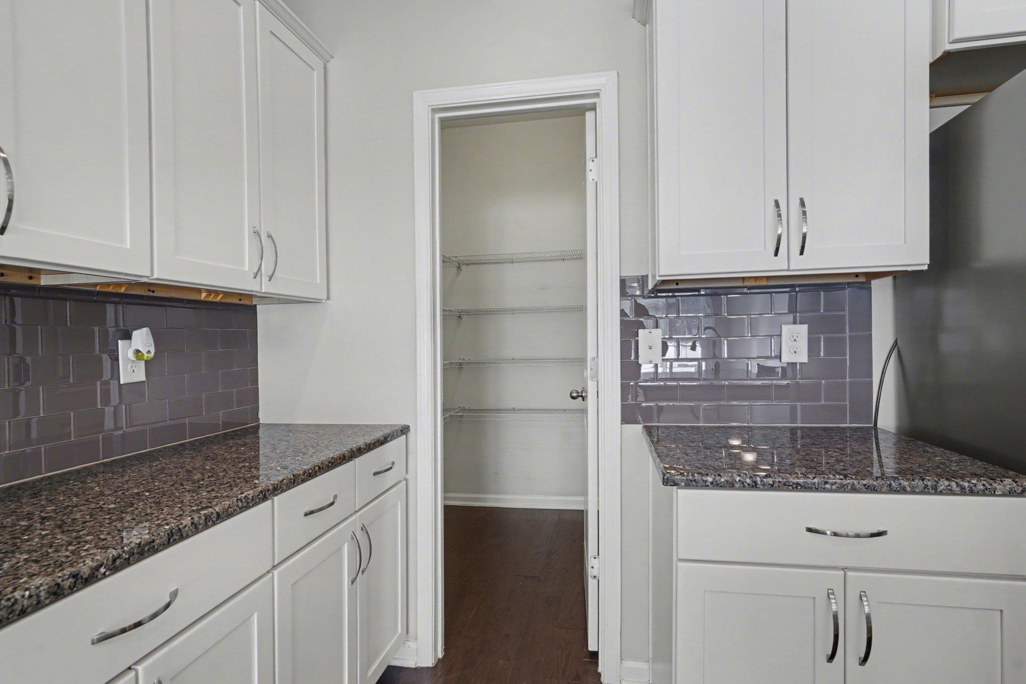 1426 Chanson Ct. Property Photo 9