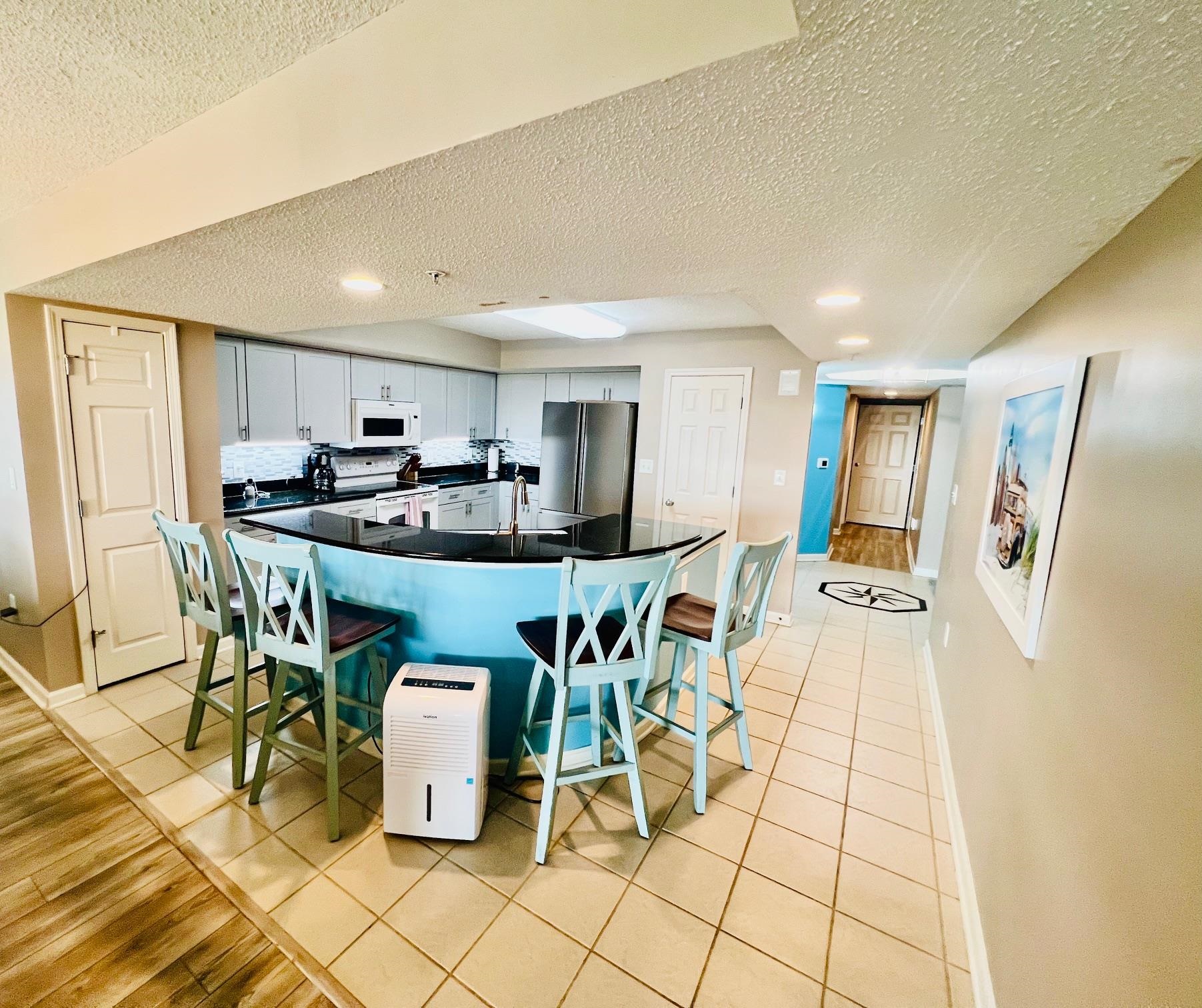 2151 Bridgeview Ct. Property Photo 6