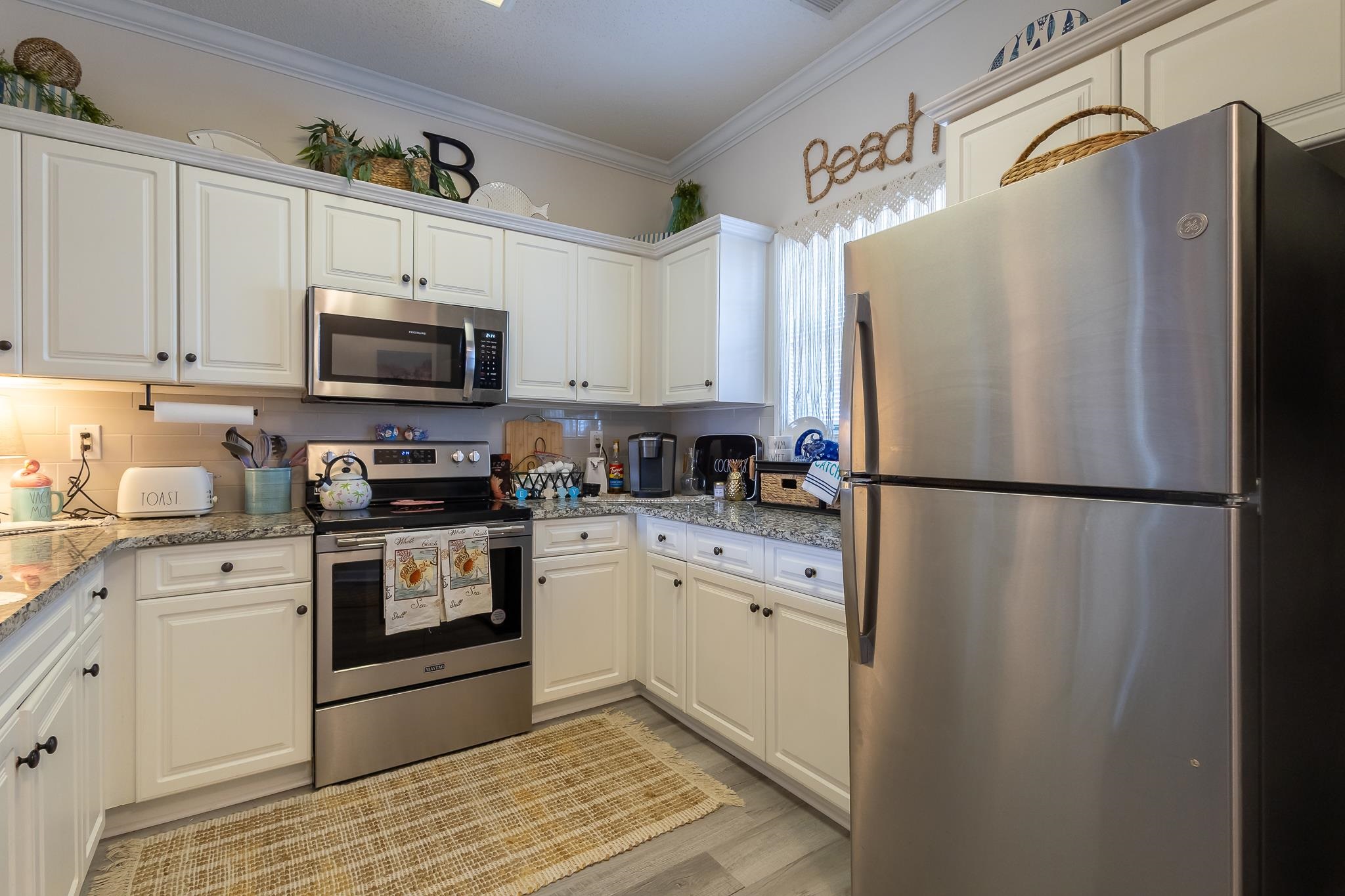 500 Wickham Dr. Property Photo 9