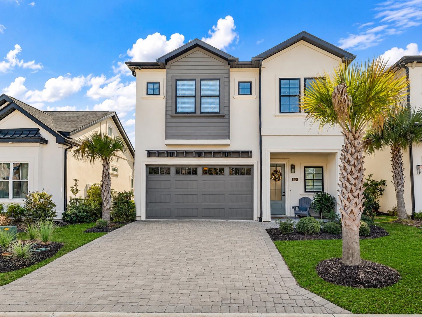 6722 Ocean Breeze Loop Property Photo 7
