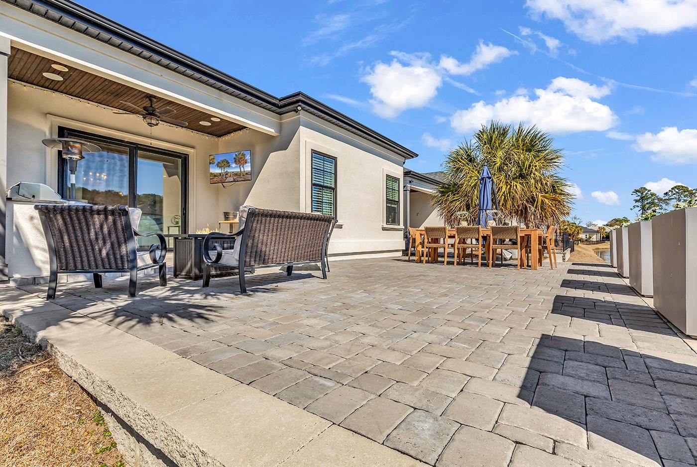 6722 Ocean Breeze Loop Property Photo 35