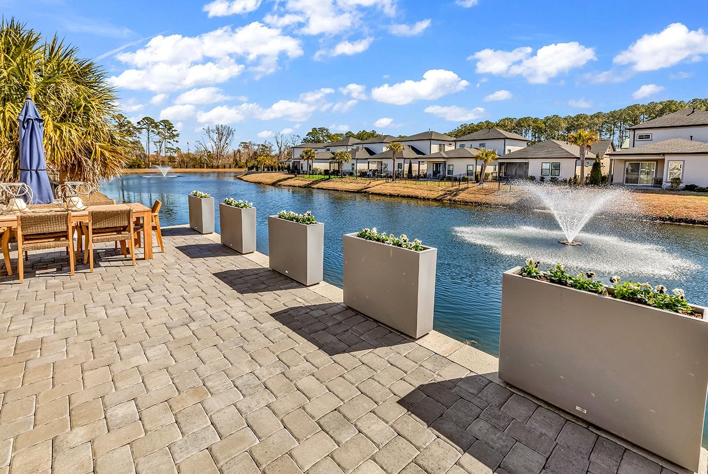 6722 Ocean Breeze Loop Property Photo 38