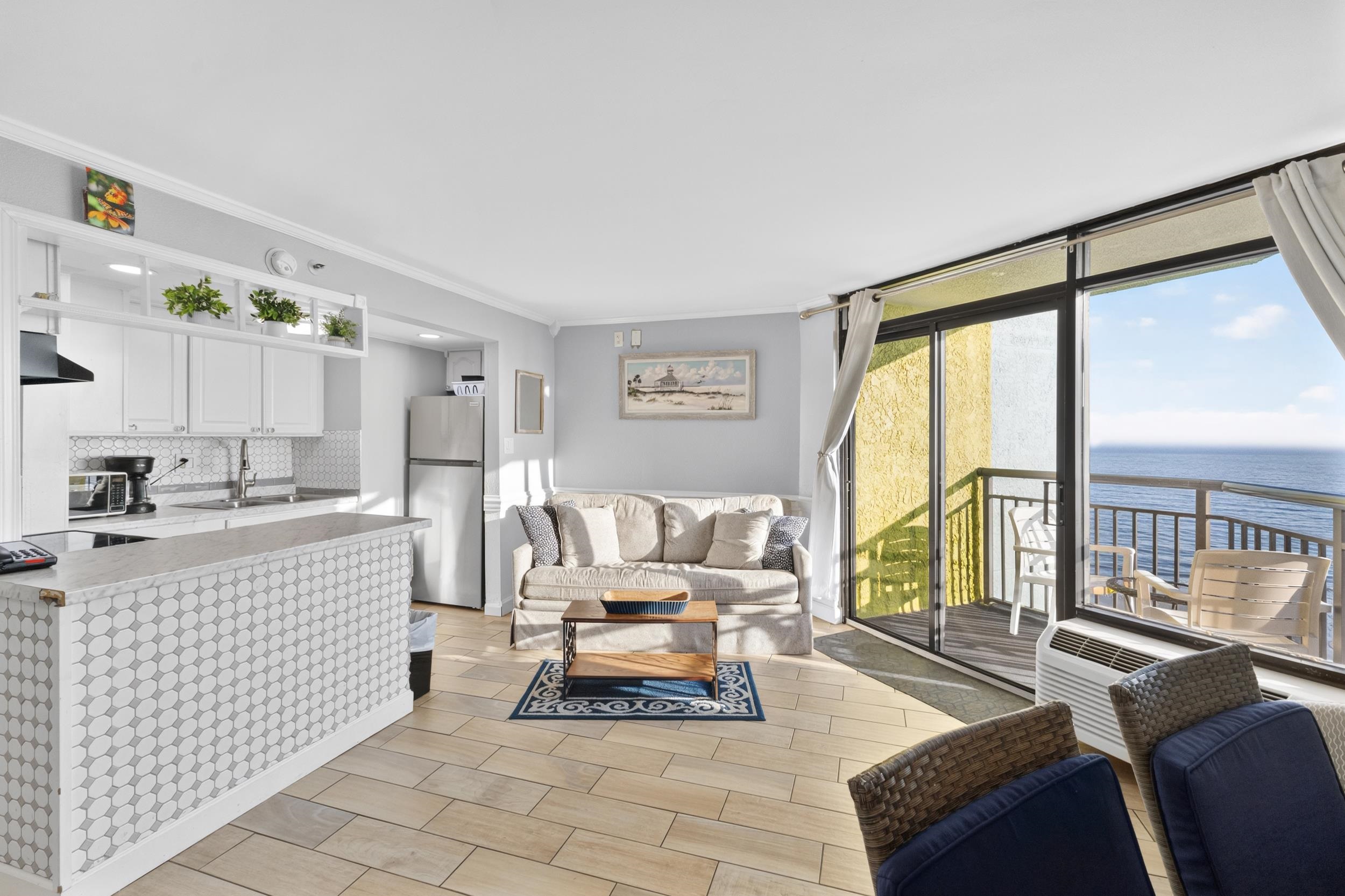 6804 N Ocean Blvd. Property Photo 10