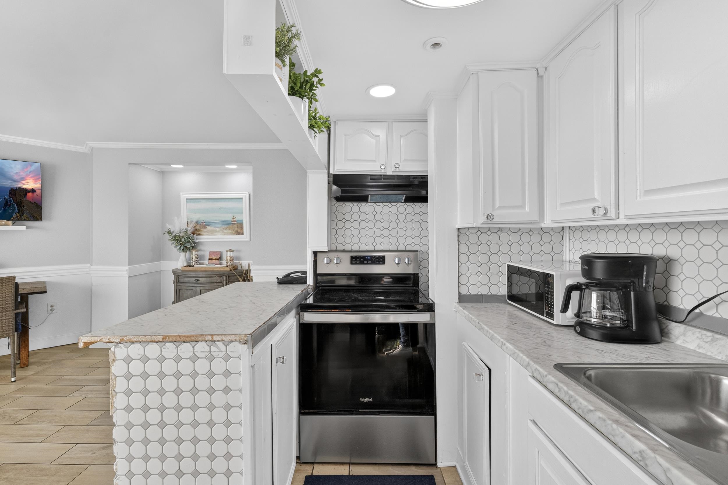 6804 N Ocean Blvd. Property Photo 28