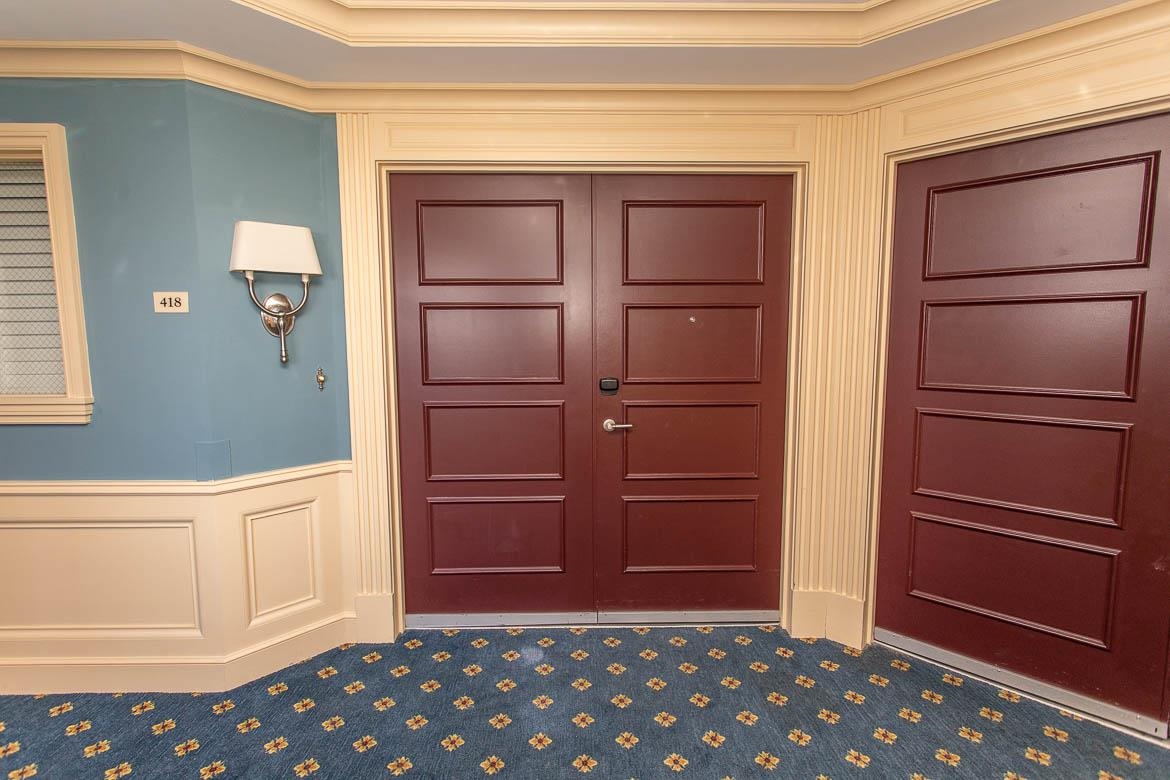 100 North Beach Blvd. Property Photo 2