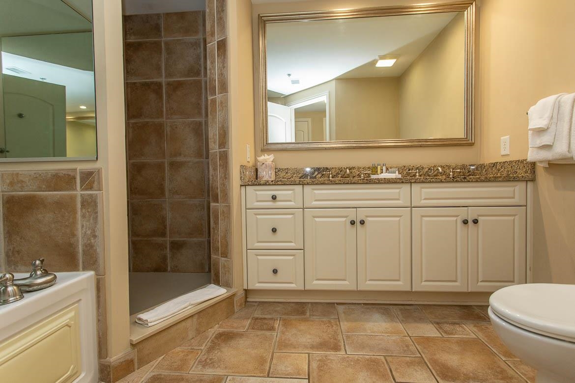 100 North Beach Blvd. Property Photo 27