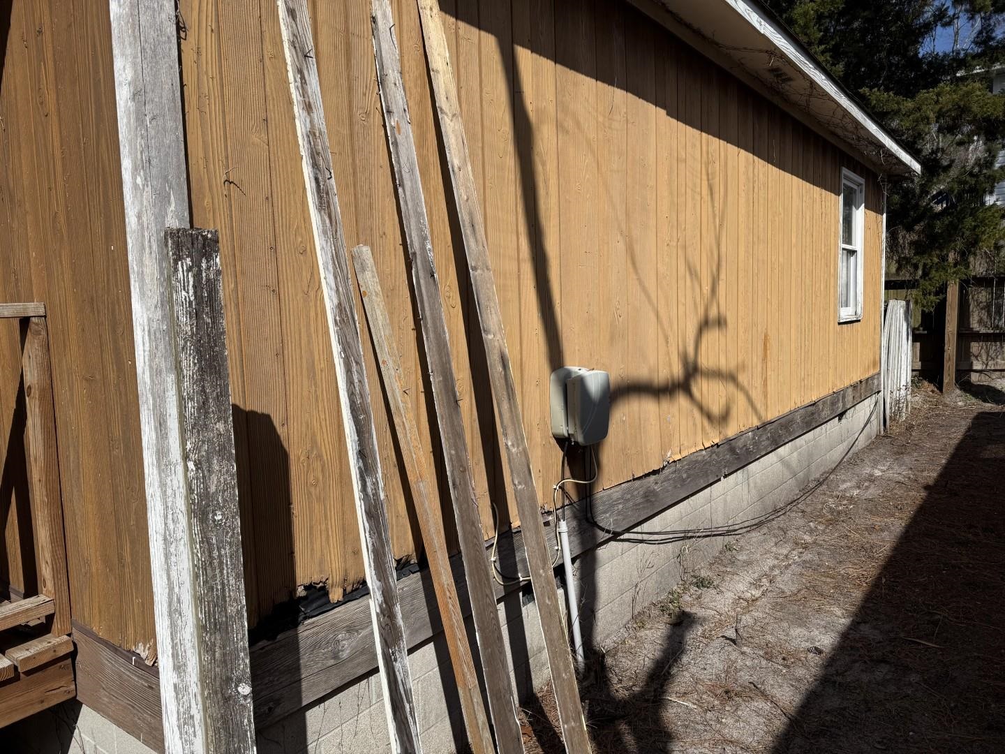 2008 Edge Dr. Property Photo 4