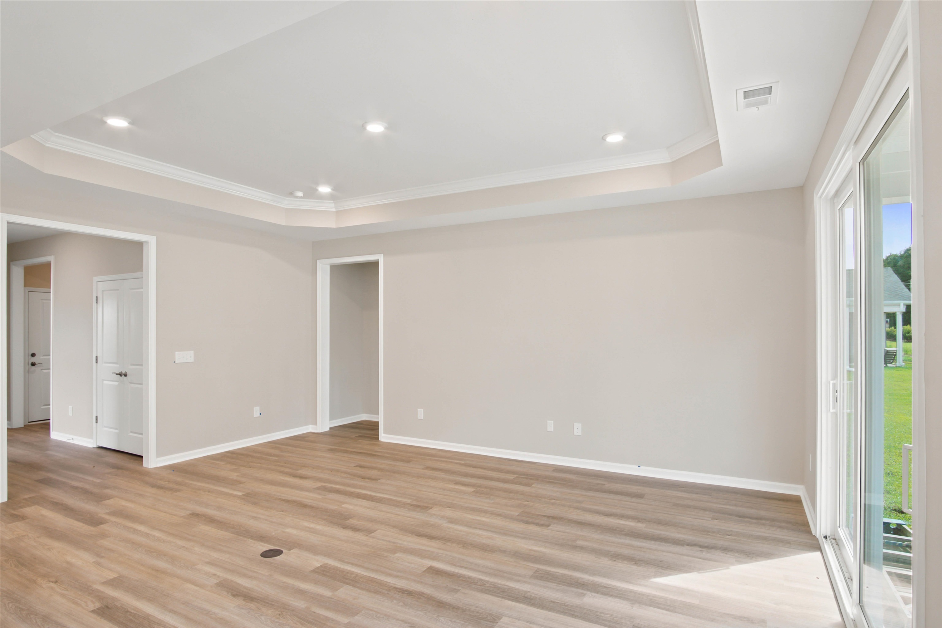 639 Millbrook Way Property Photo 13