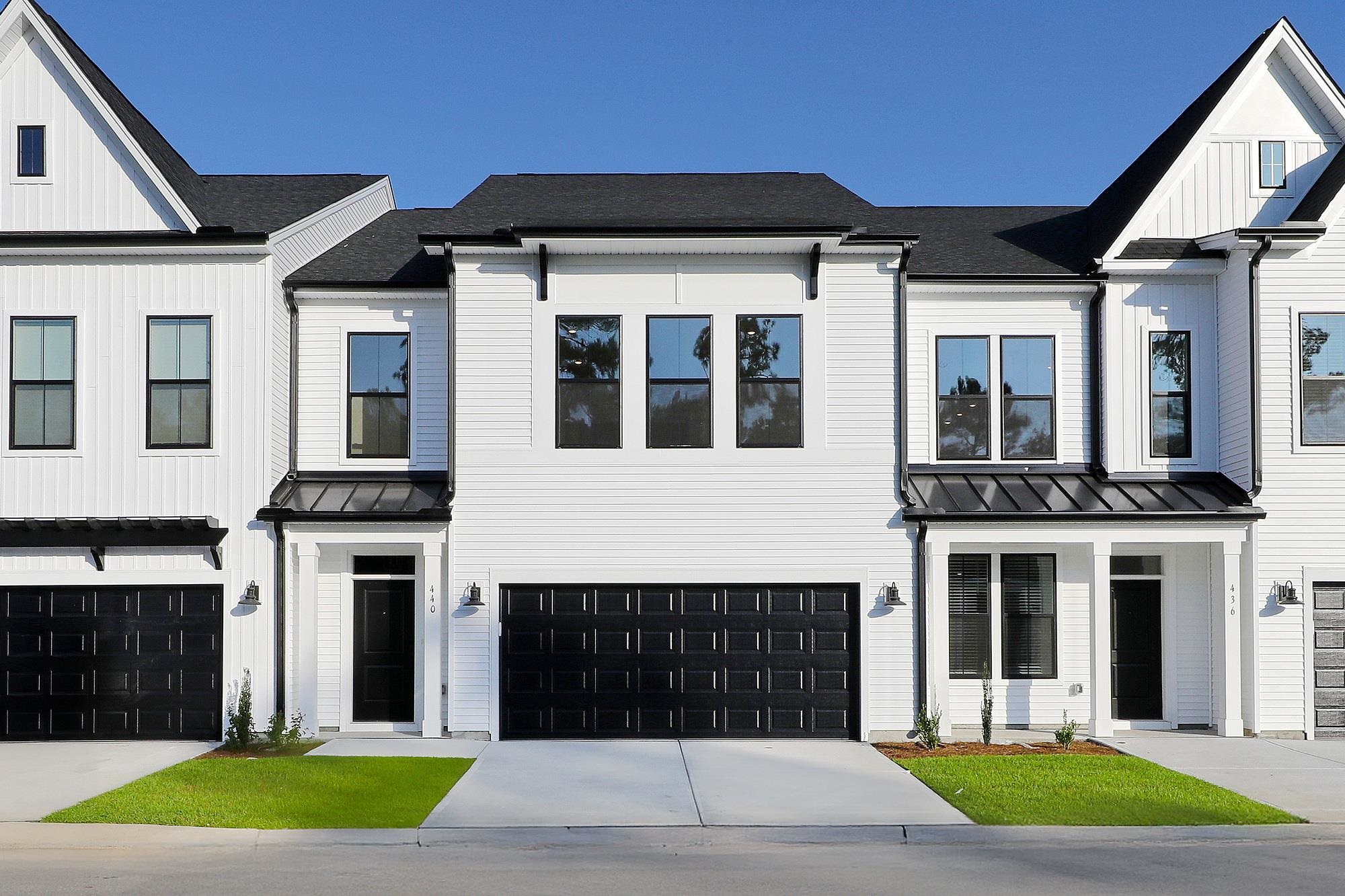 440 Ireland Way Property Photo 1