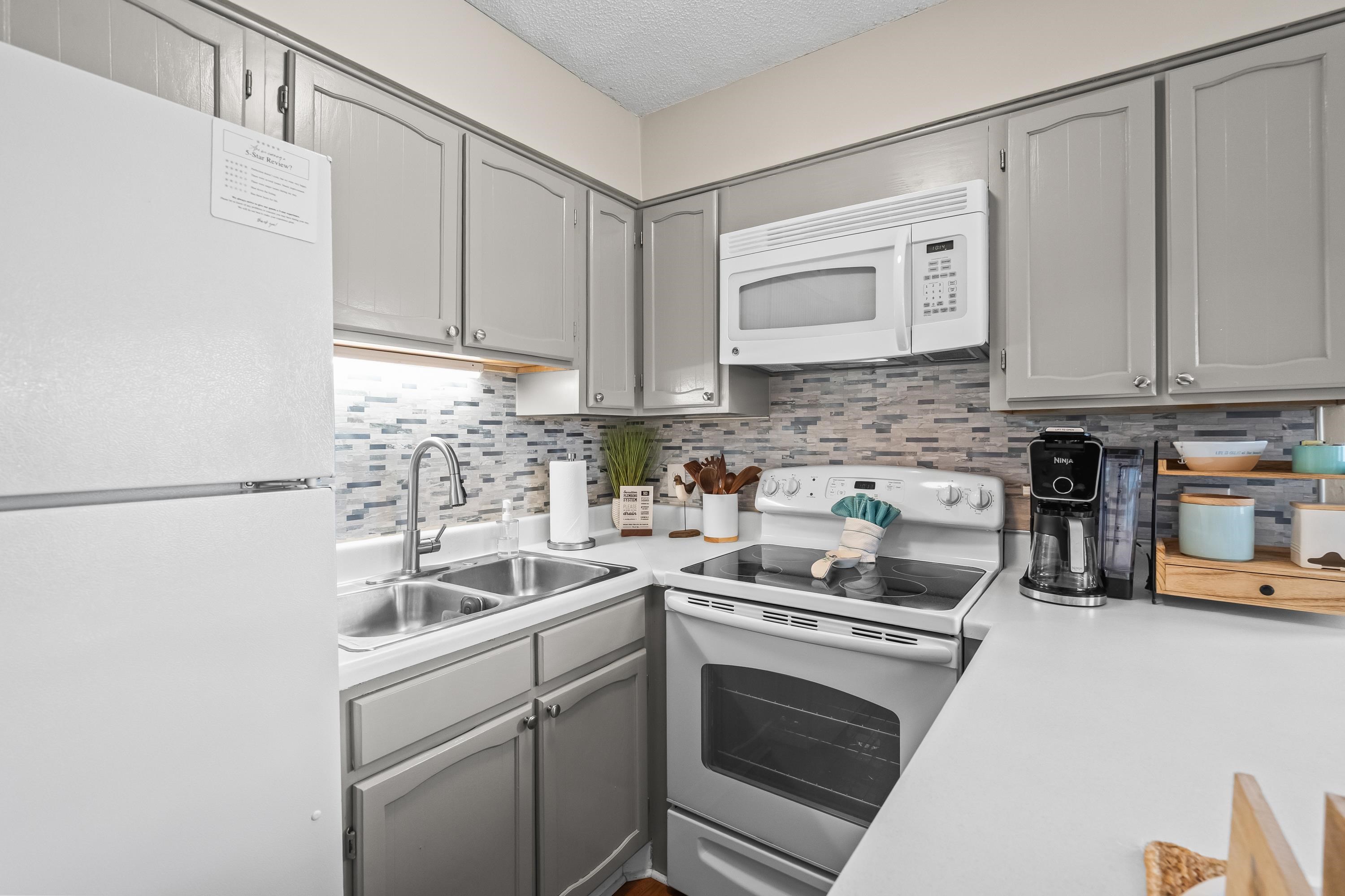 1500 Cenith Dr. Property Photo 15
