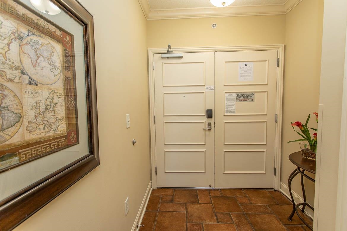 100 North Beach Blvd. Property Photo 3