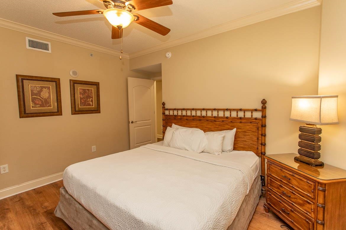 100 North Beach Blvd. Property Photo 5