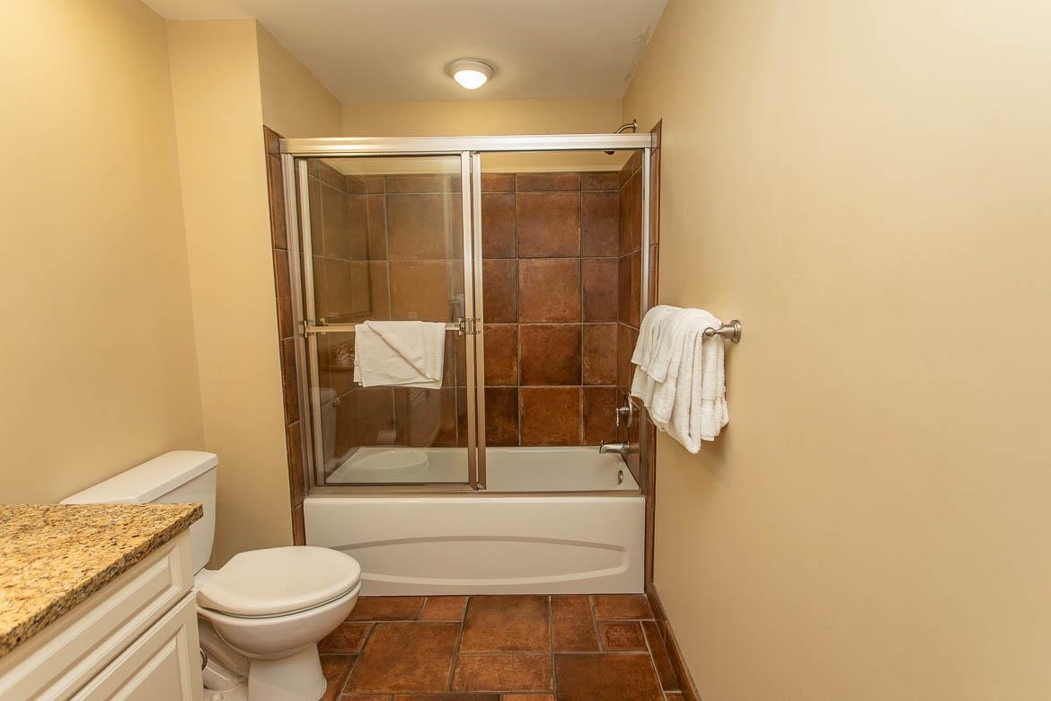 100 North Beach Blvd. Property Photo 15
