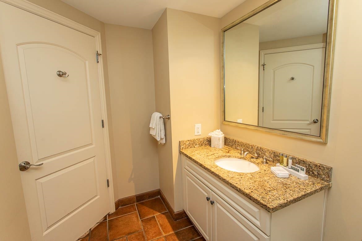 100 North Beach Blvd. Property Photo 16