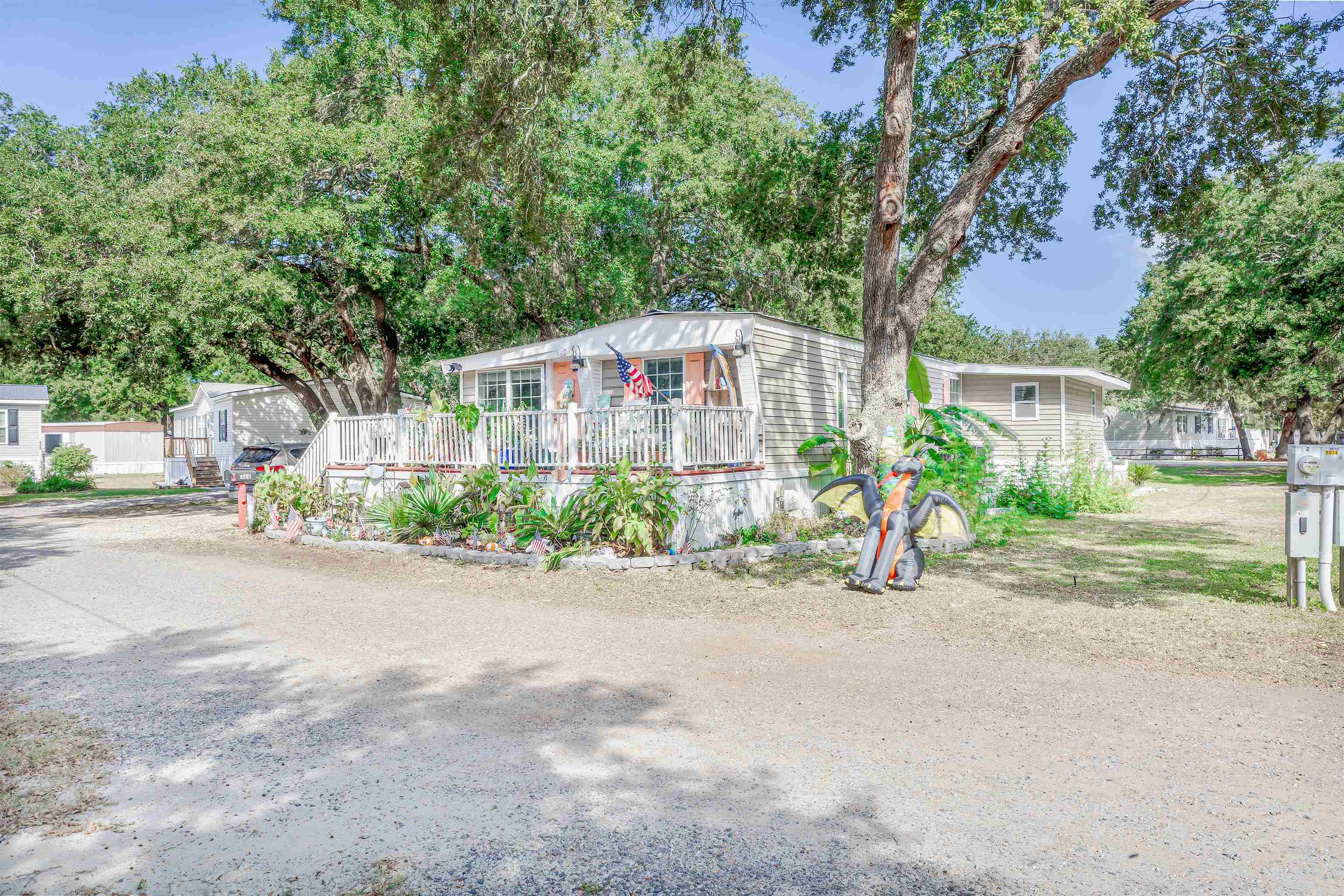 320 Clam Shell Circle Property Photo 5