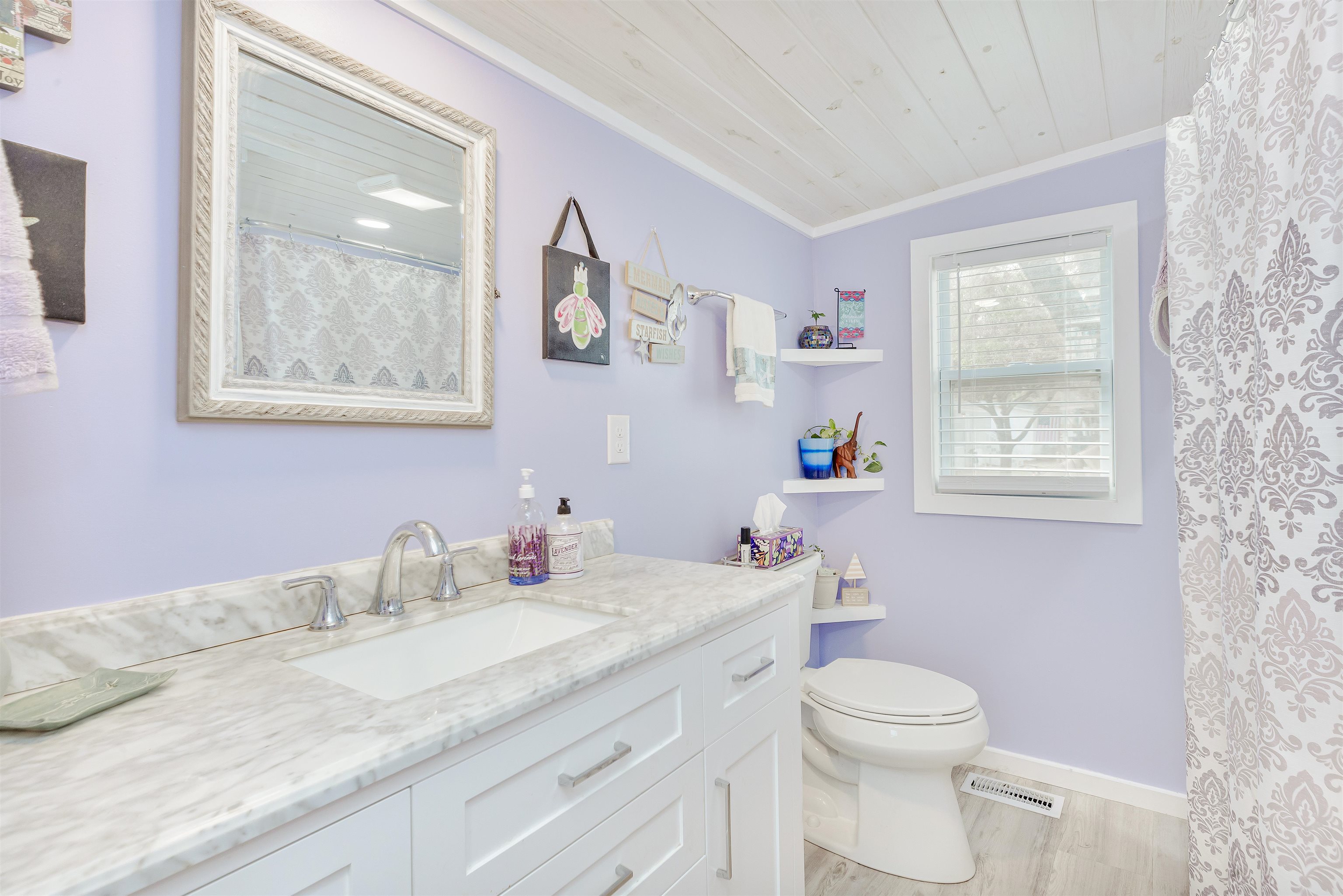 320 Clam Shell Circle Property Photo 8