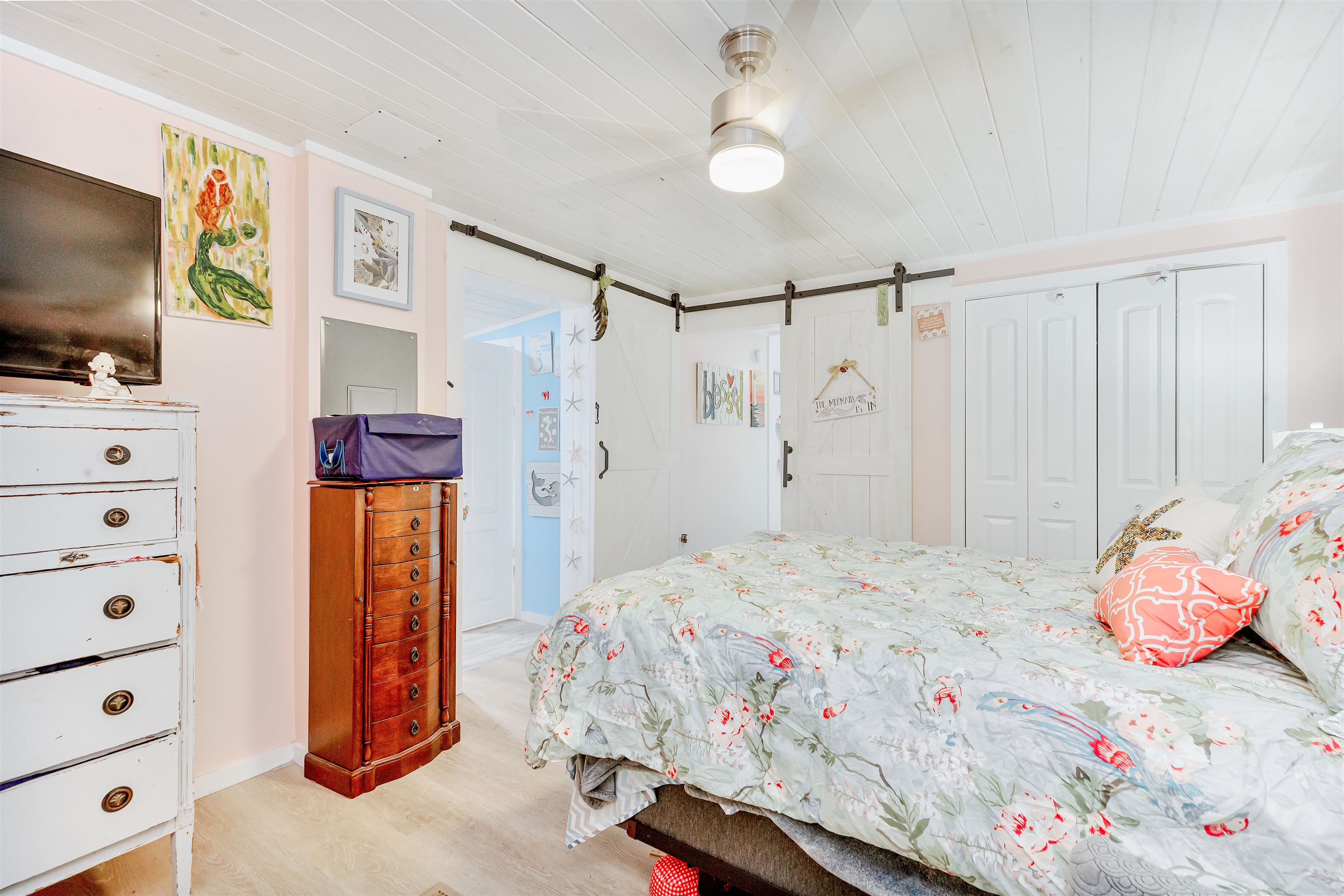 320 Clam Shell Circle Property Photo 10
