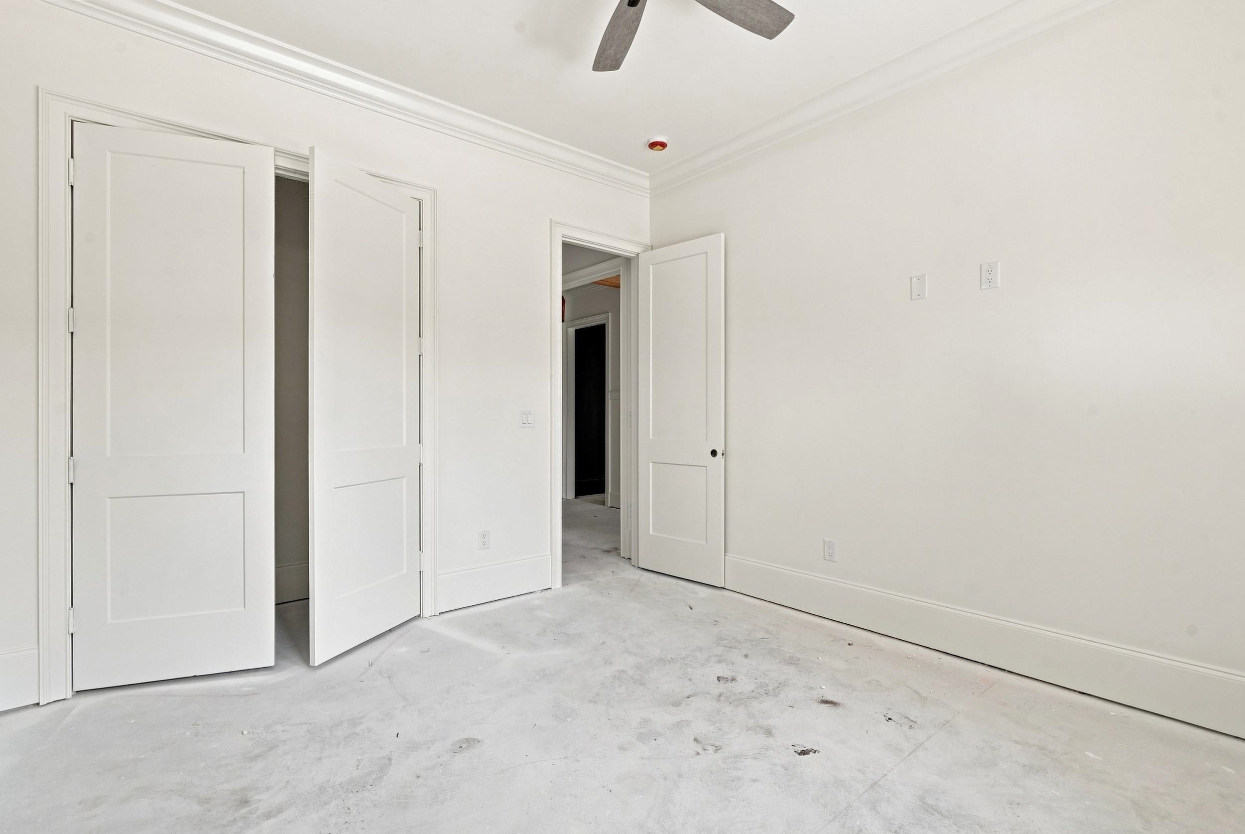 5720 Springs Ave. Property Photo 14