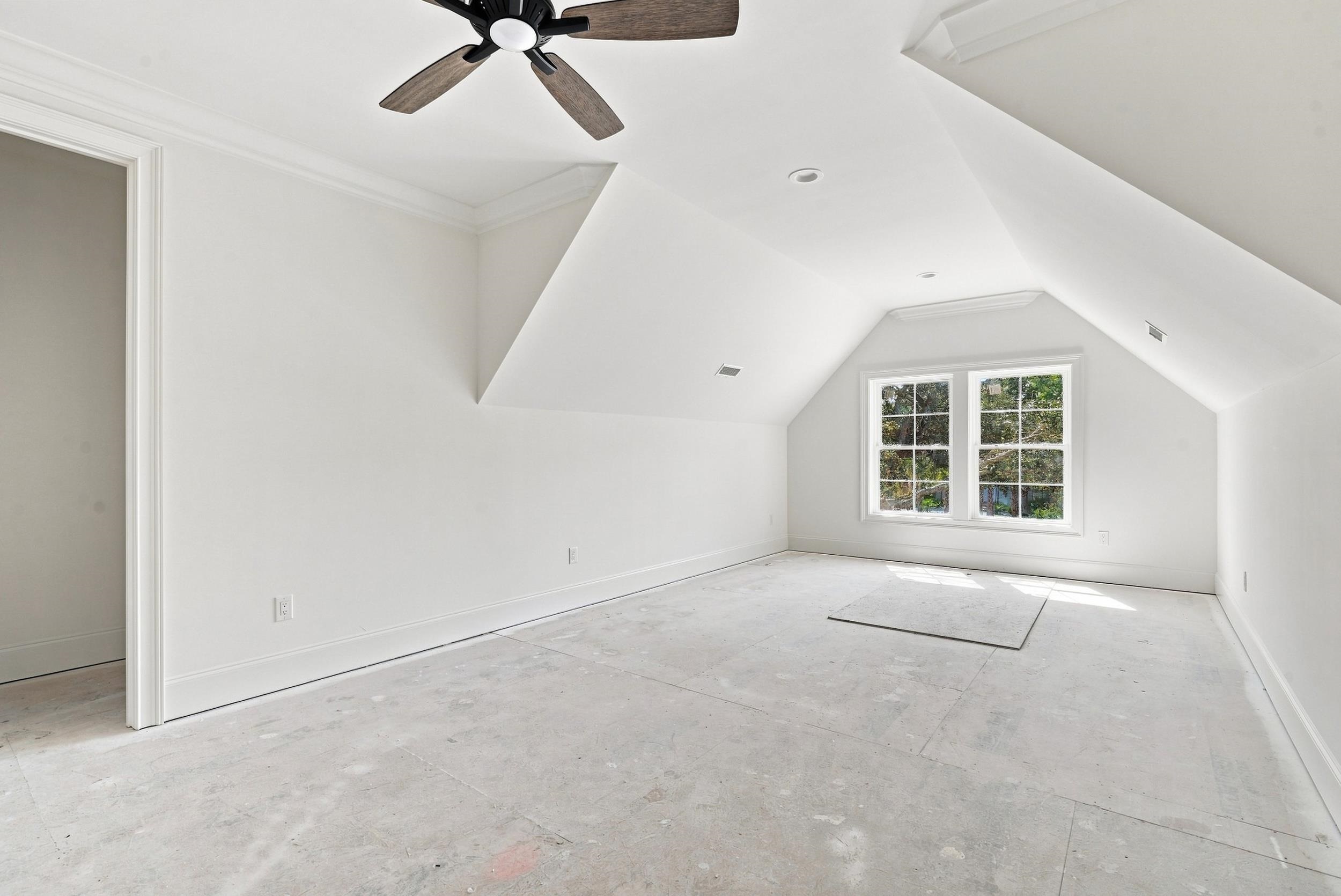 5720 Springs Ave. Property Photo 37