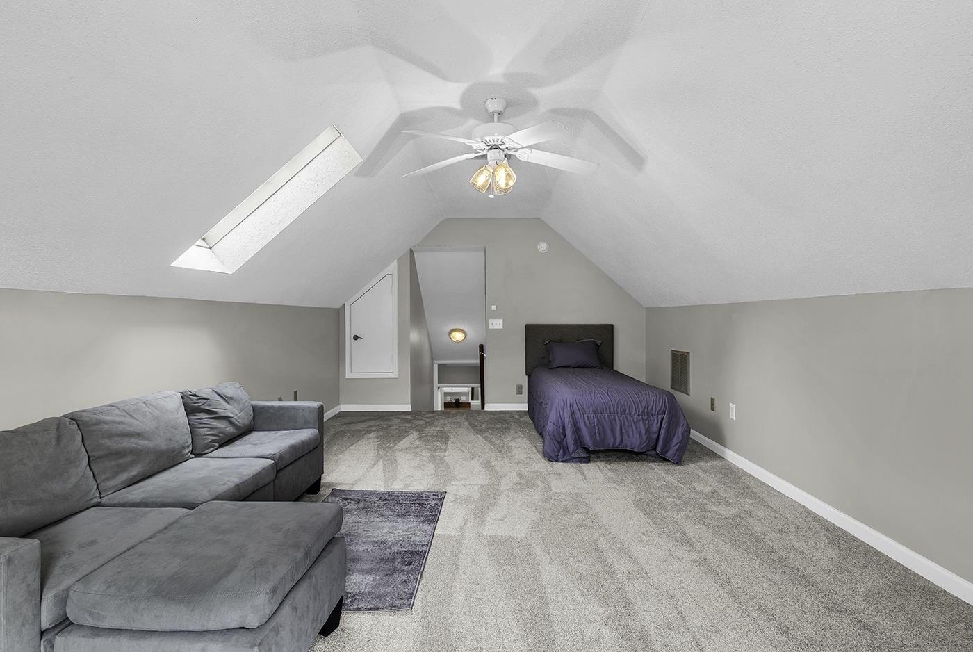 527 Alderly Ct. Property Photo 35