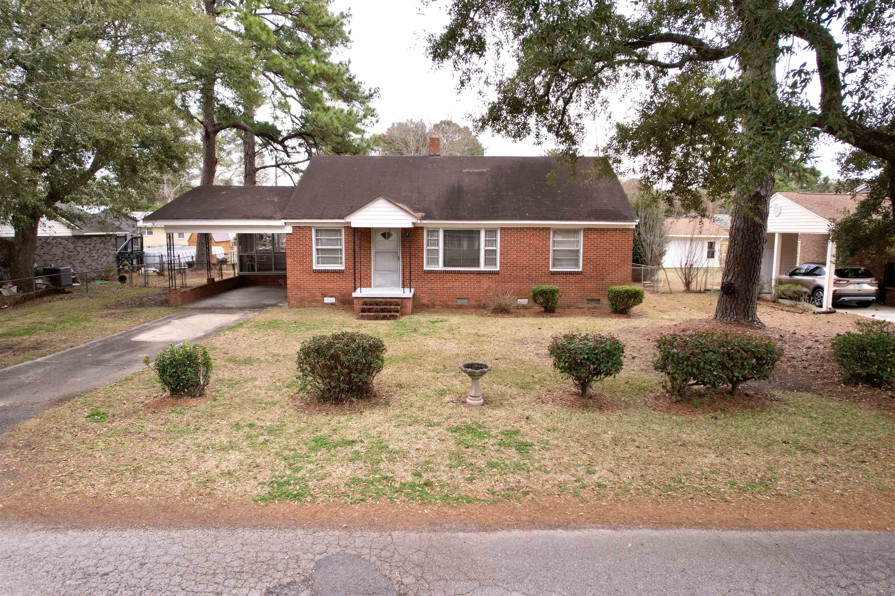 1738 Jasper St. Property Photo 5