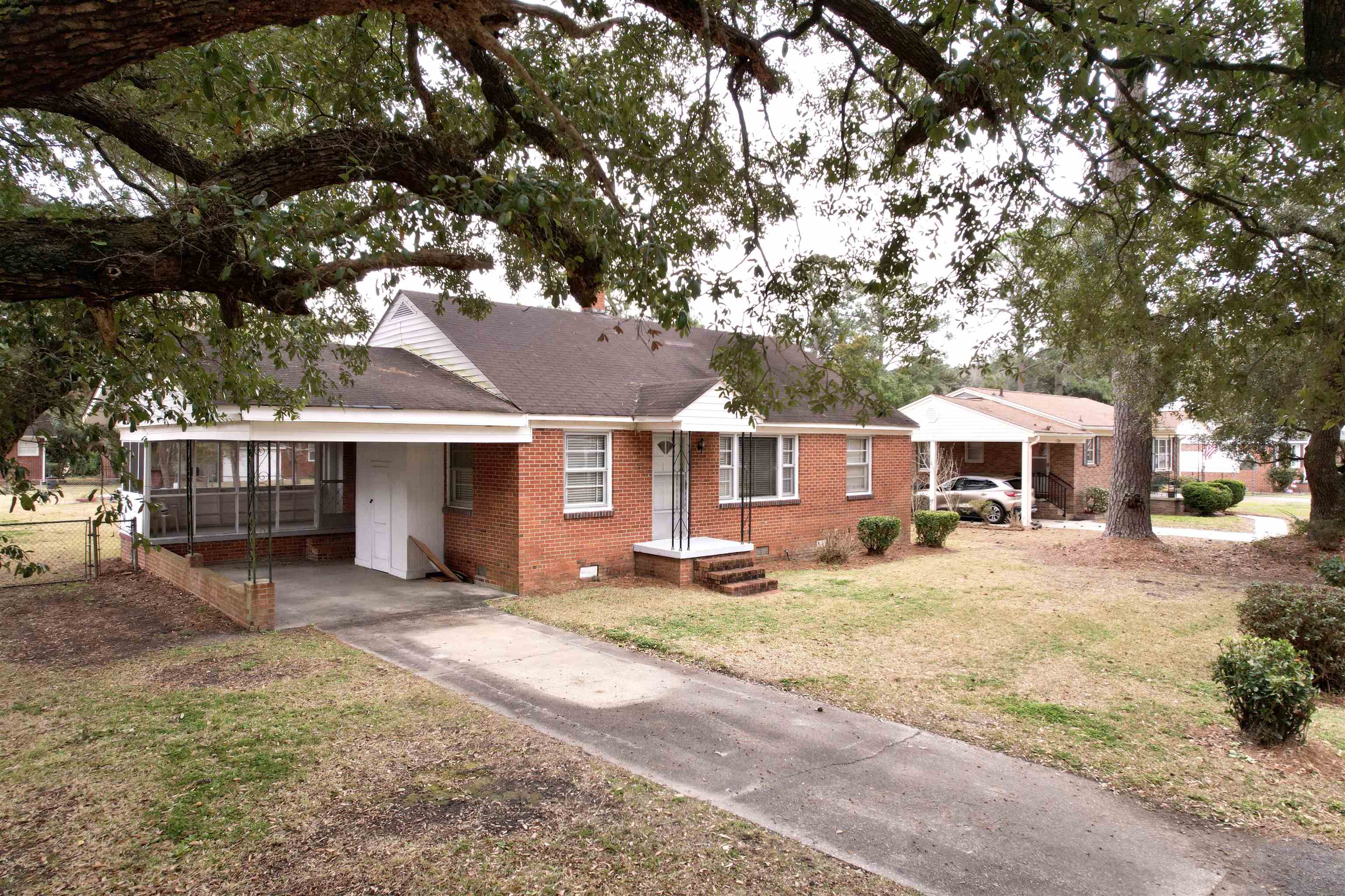 1738 Jasper St. Property Photo 8