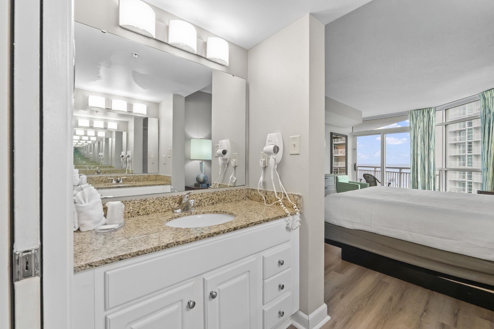 5300 N Ocean Blvd. Property Photo 22