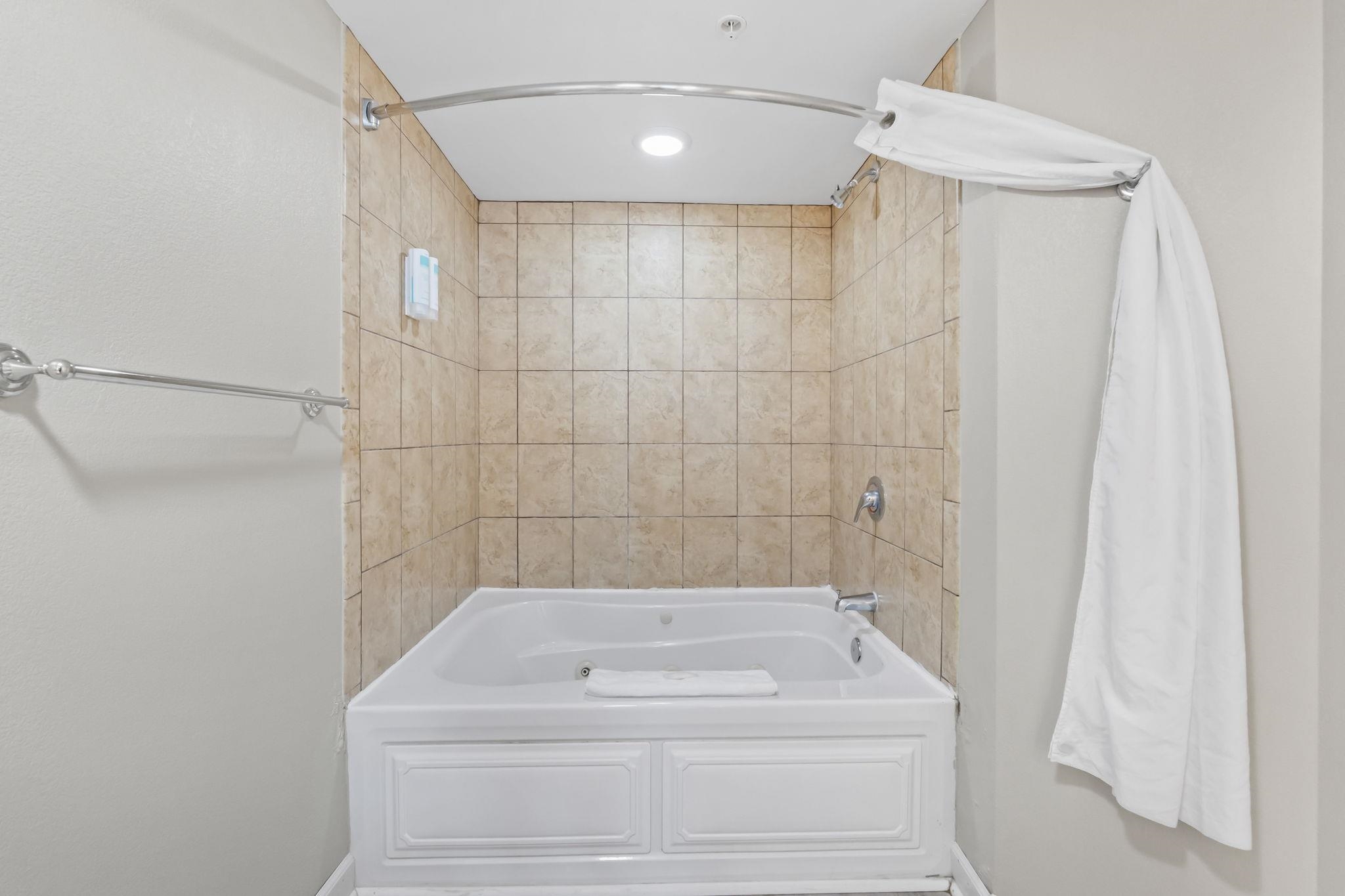 5300 N Ocean Blvd. Property Photo 23