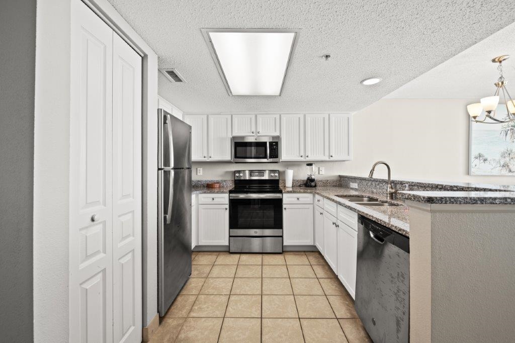 2701 S Ocean Blvd. Property Photo 5