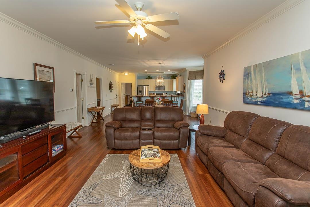 4861 Luster Leaf Circle Property Photo 12
