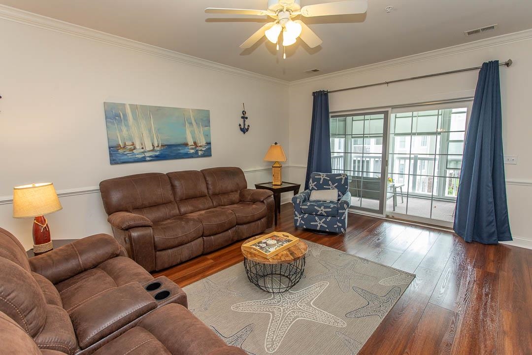 4861 Luster Leaf Circle Property Photo 15