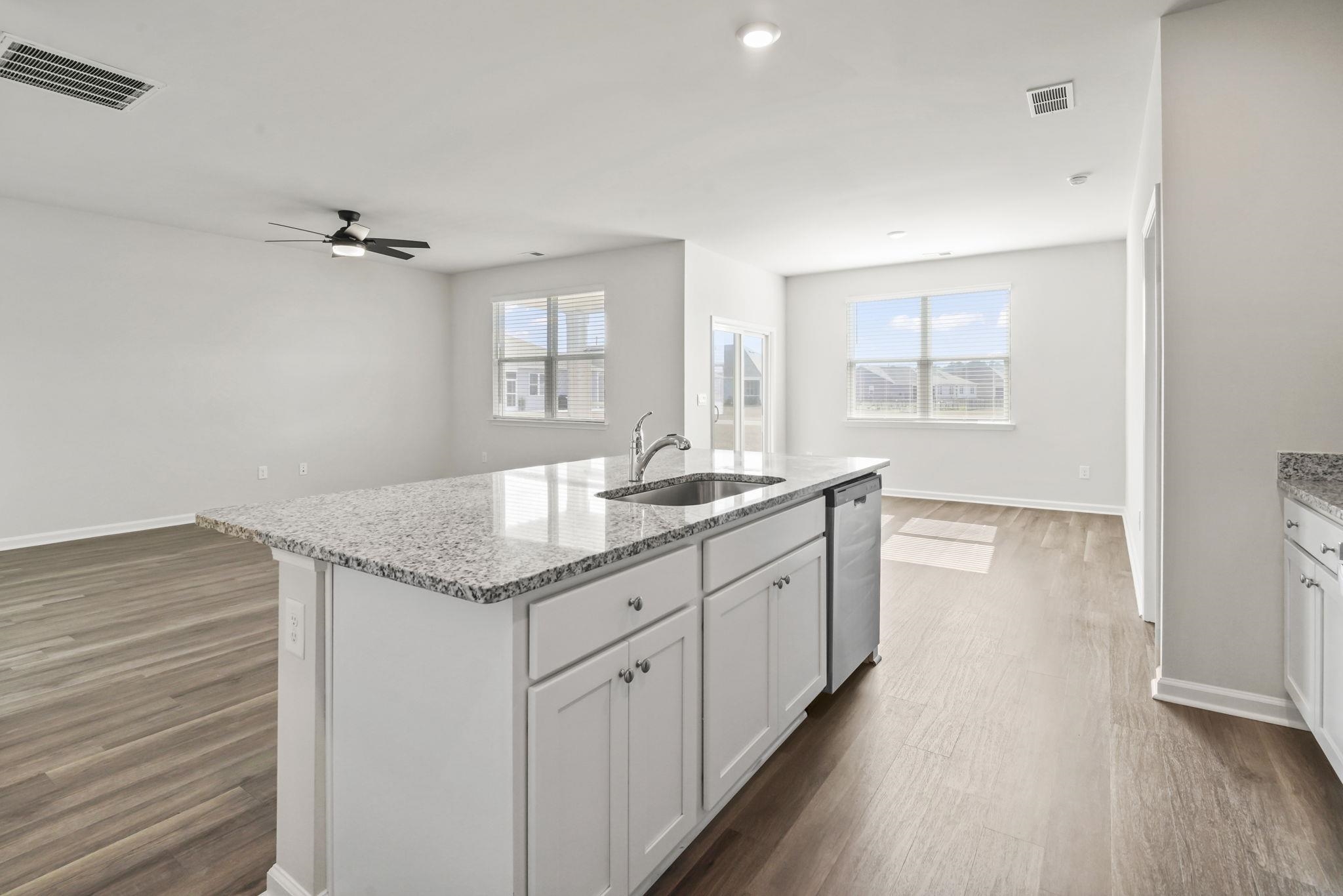 3068 Fair Ridge Way Property Photo 6