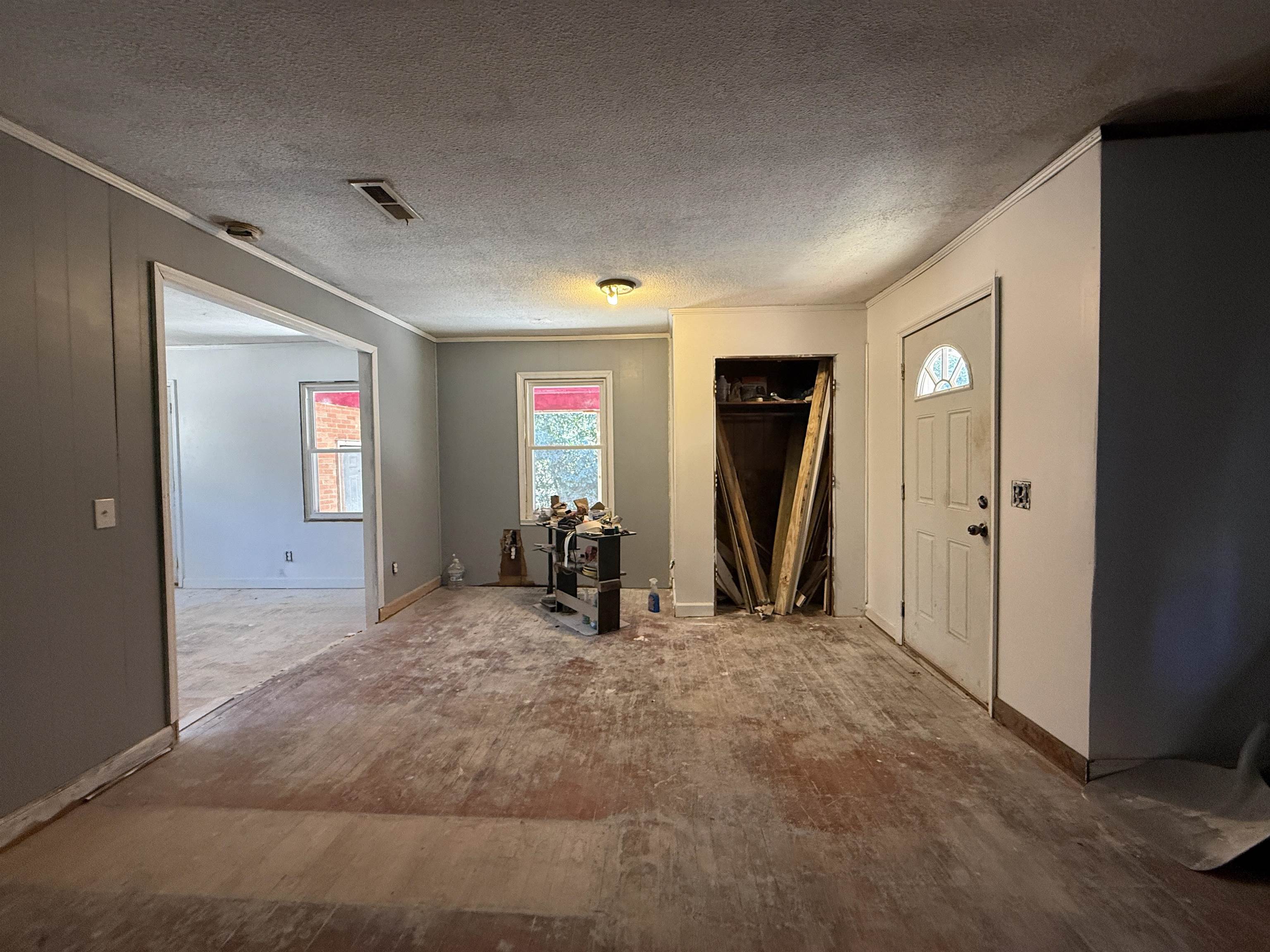 408 Eva Loop Property Photo 3