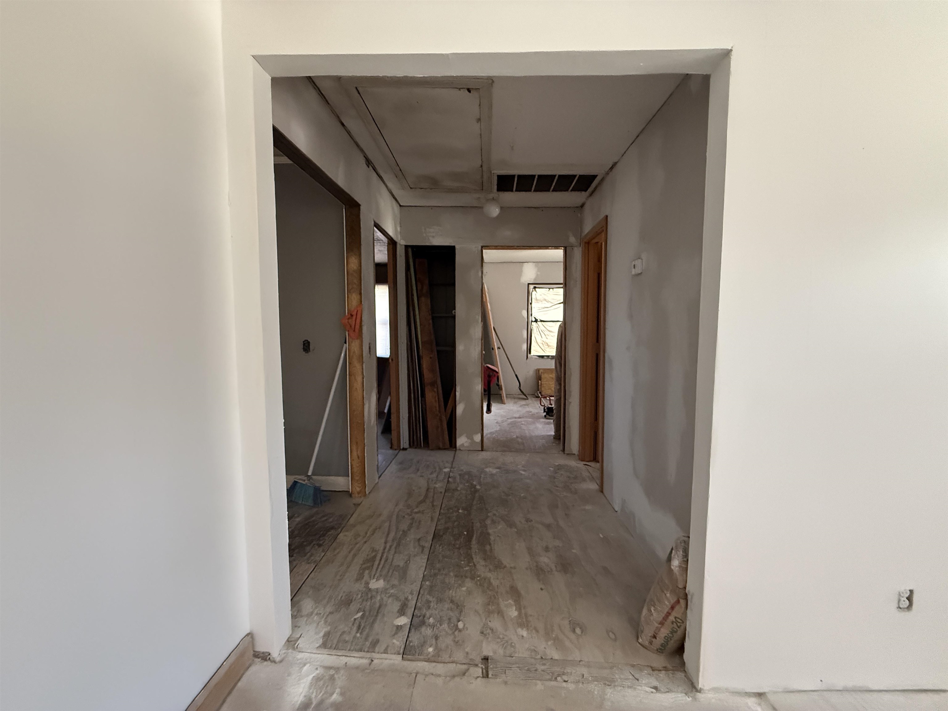 408 Eva Loop Property Photo 6