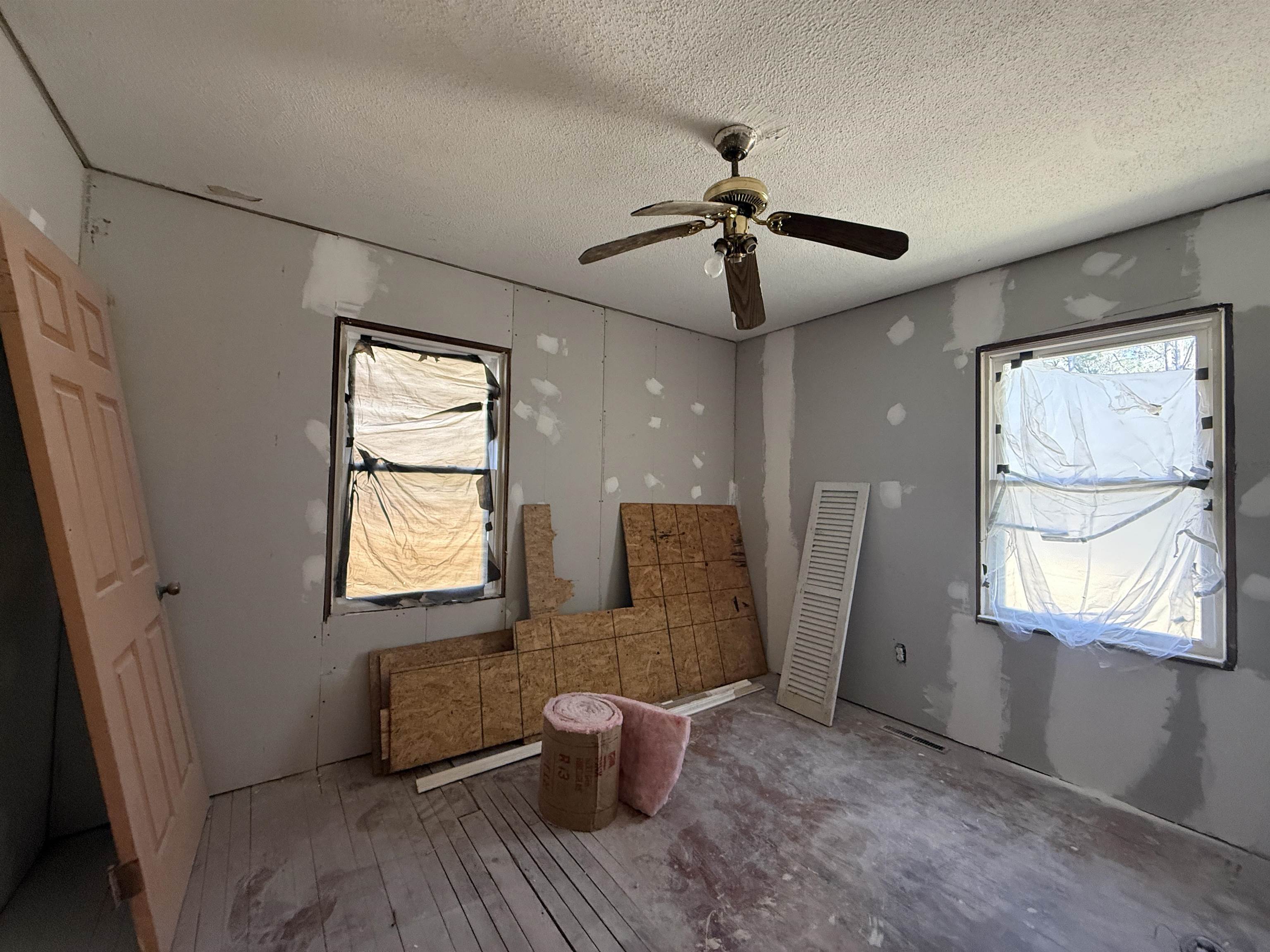 408 Eva Loop Property Photo 9