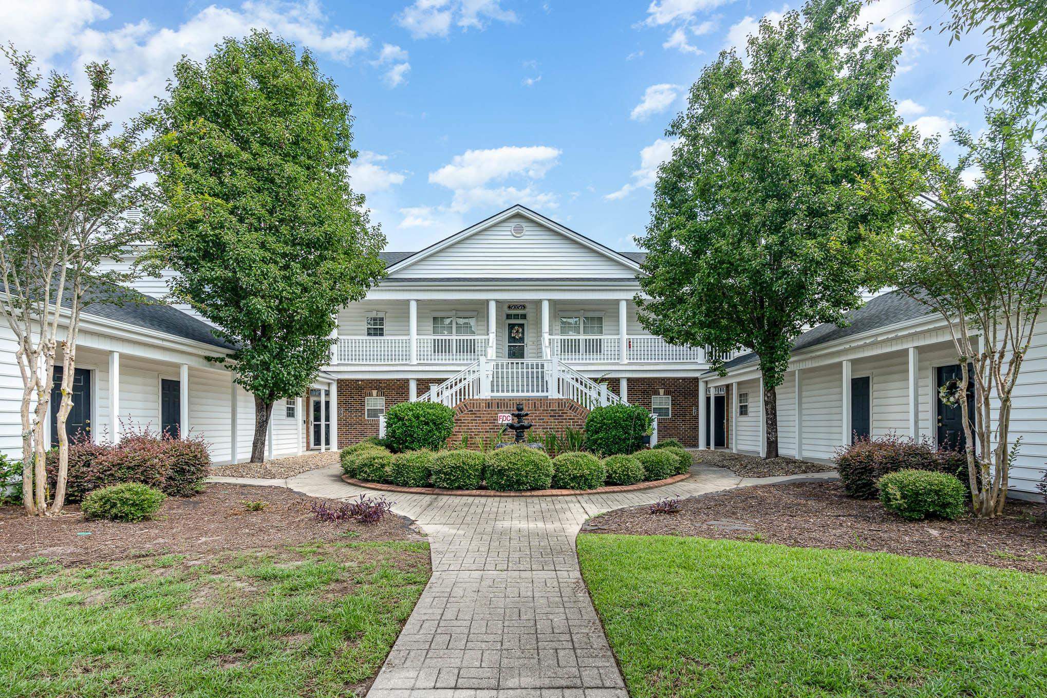 5056 Glenbrook Dr. Property Photo 5