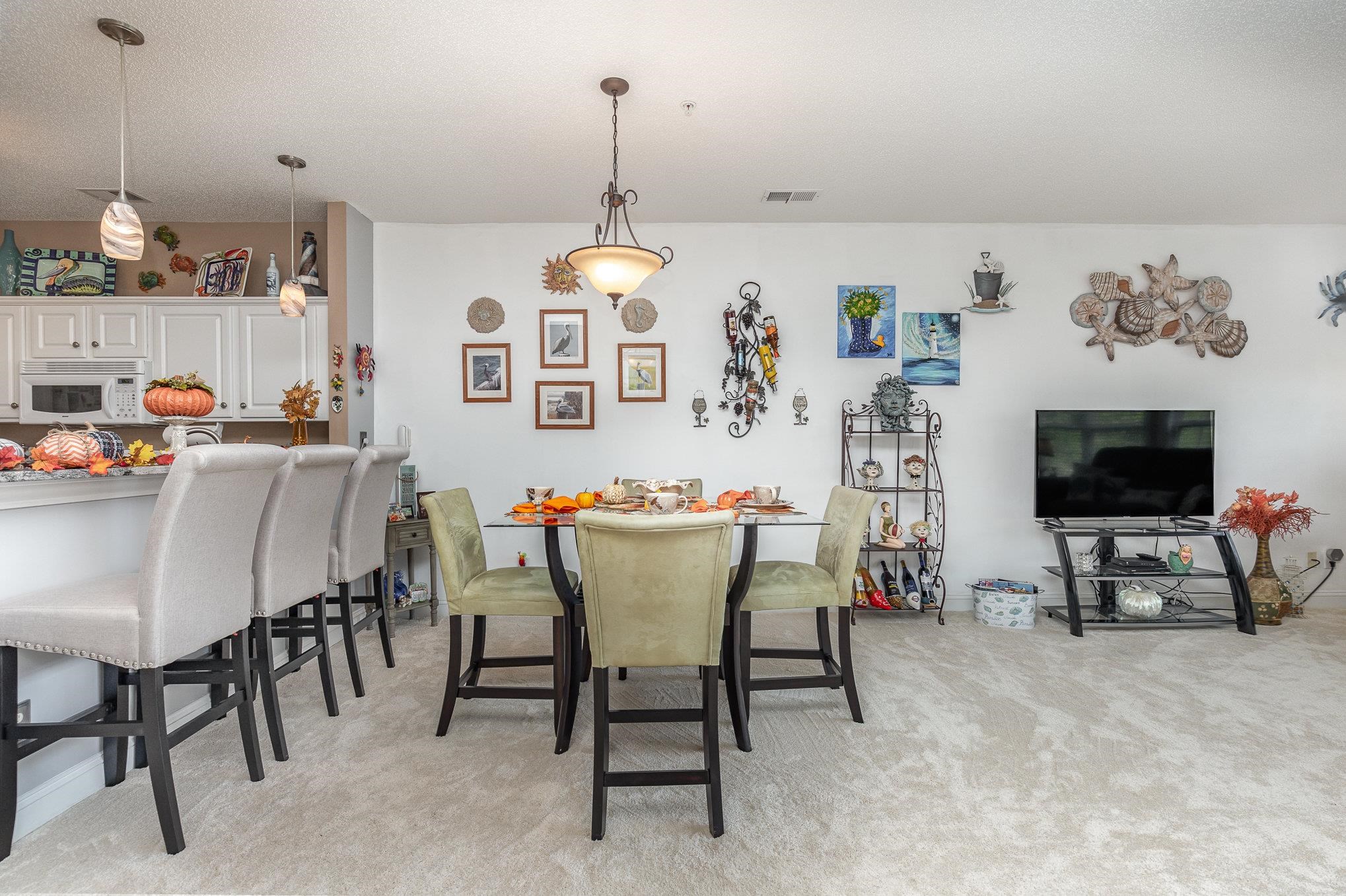 5056 Glenbrook Dr. Property Photo 16