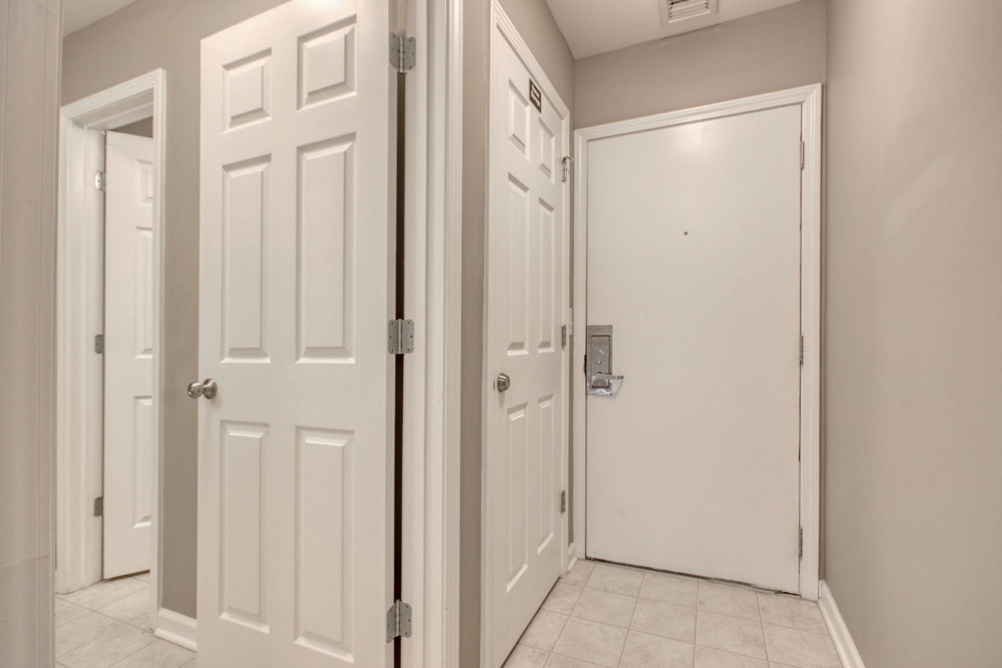 415 Ocean Creek Dr. Property Photo 3