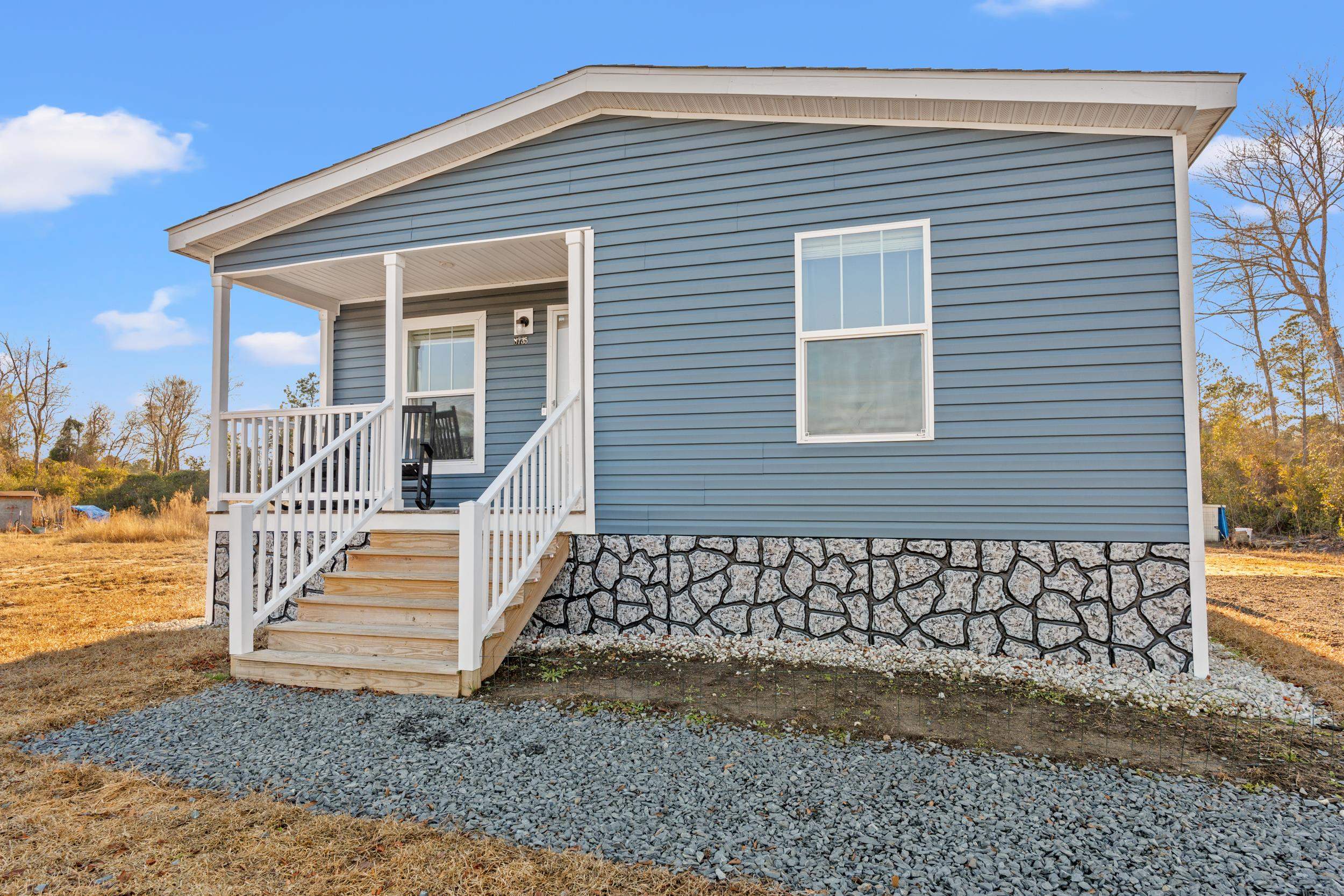 8735 W Highway 19 Property Photo 2