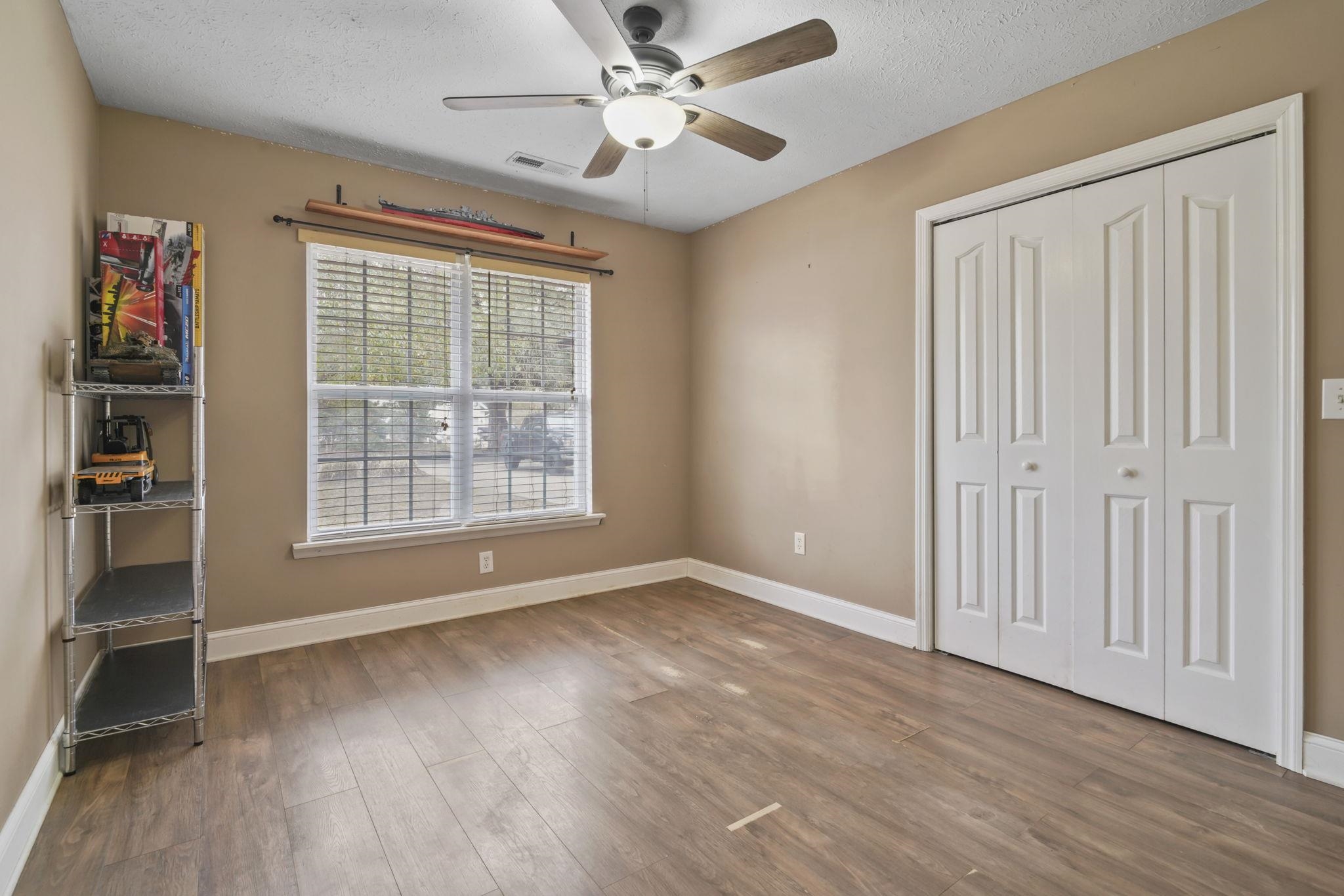 4040 Longleaf Ln. Property Photo 15