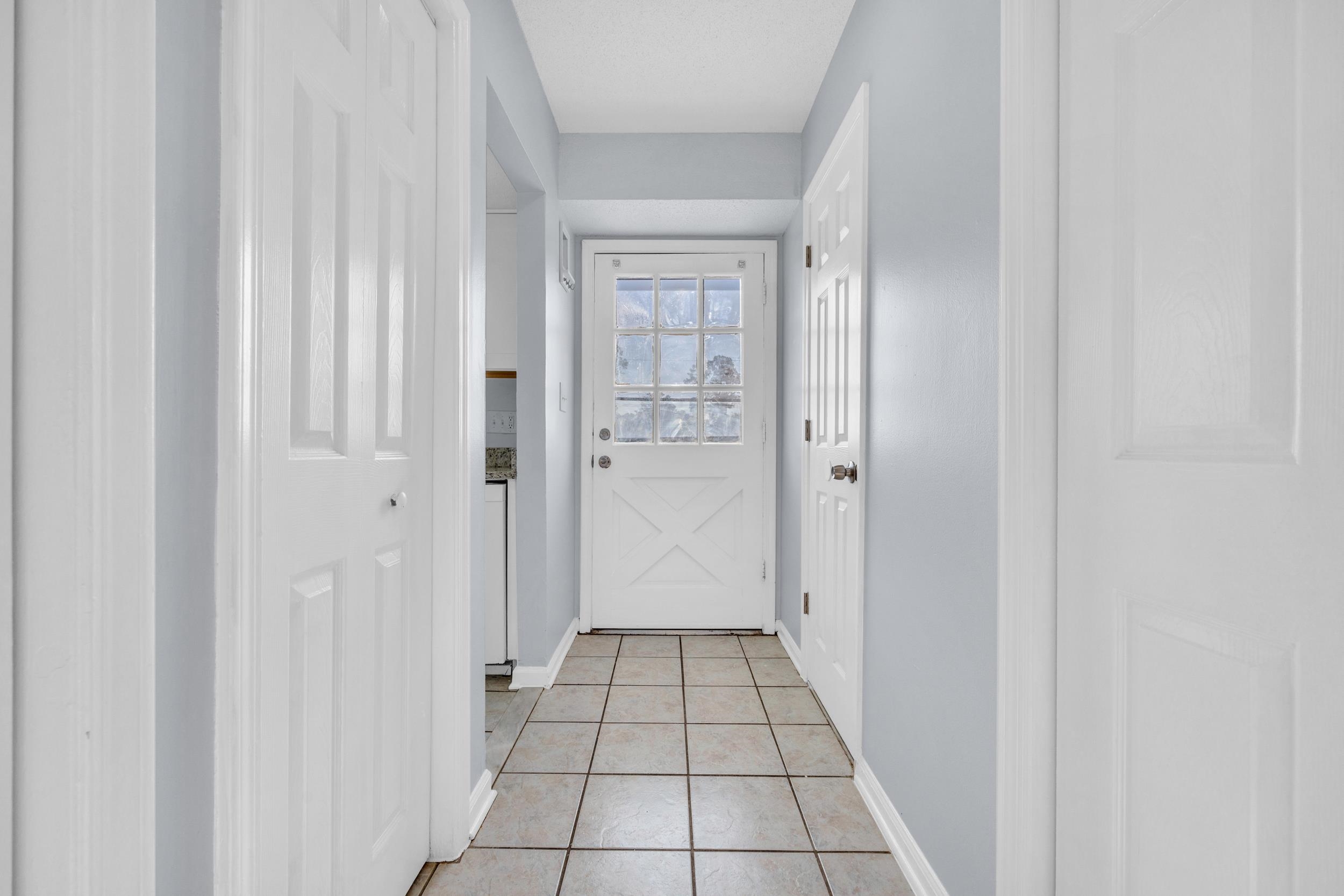 1025 Carolina Rd. Property Photo 4