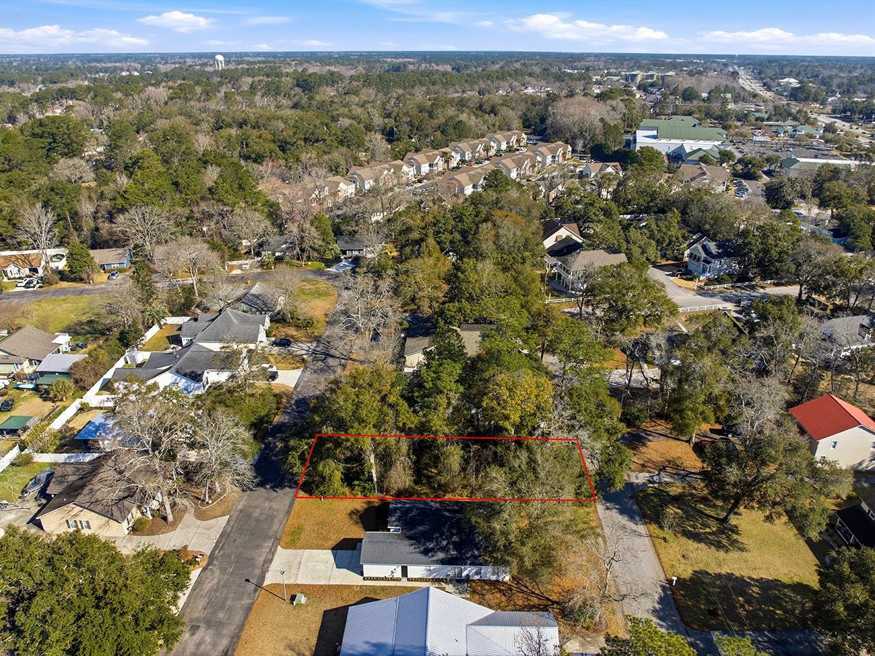 786 Planters Trace Loop Property Photo 4