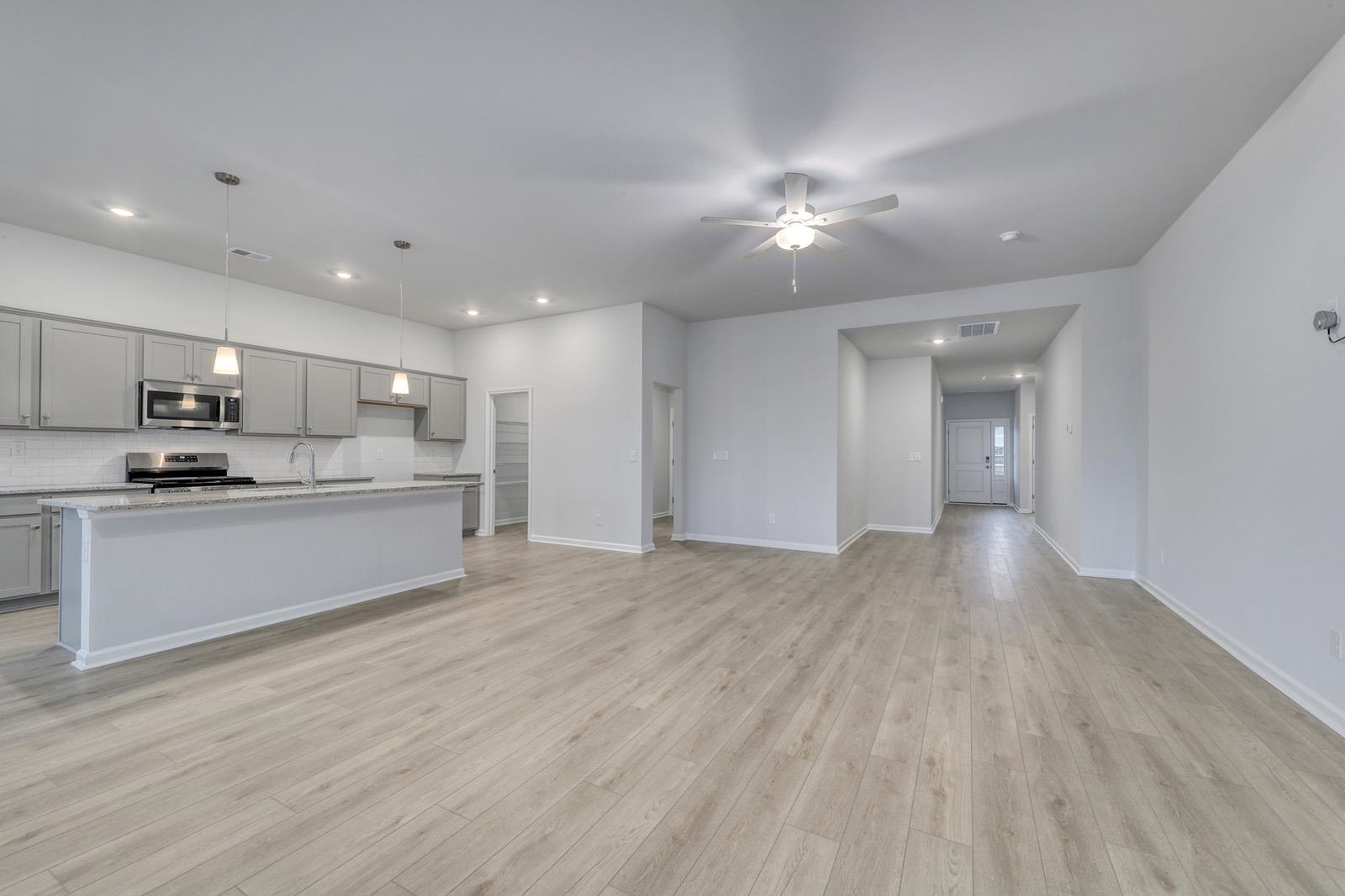 453 Atamasco Ct. Property Photo 8