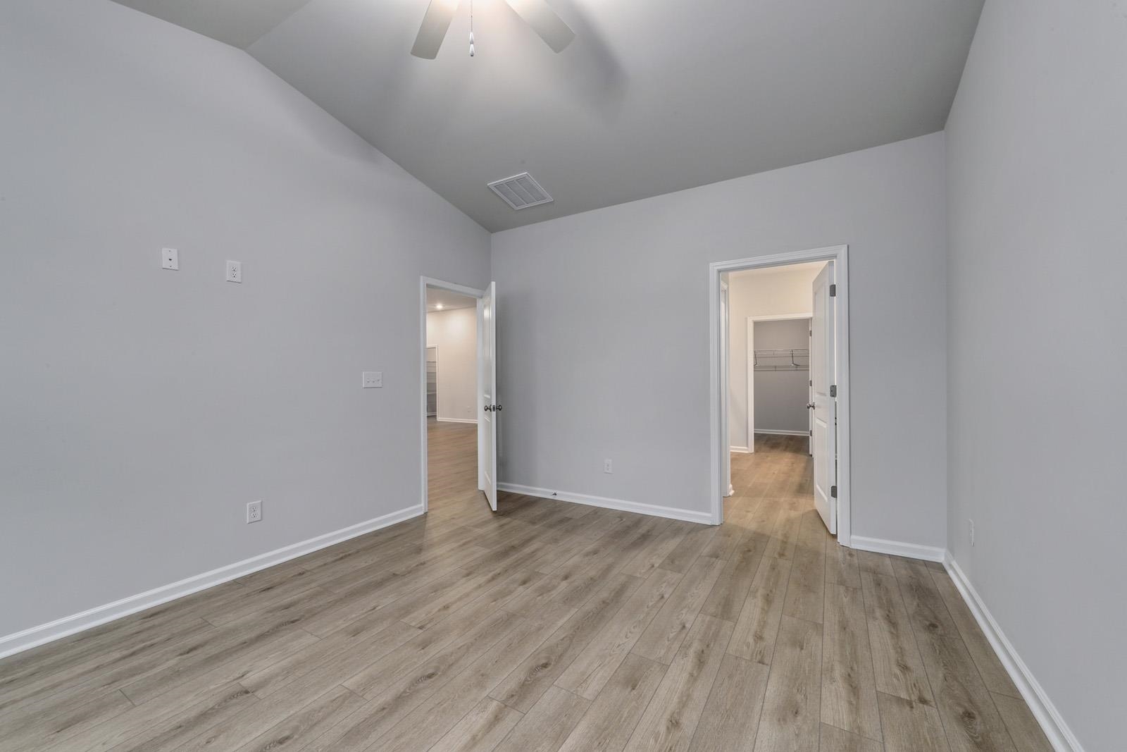 453 Atamasco Ct. Property Photo 12