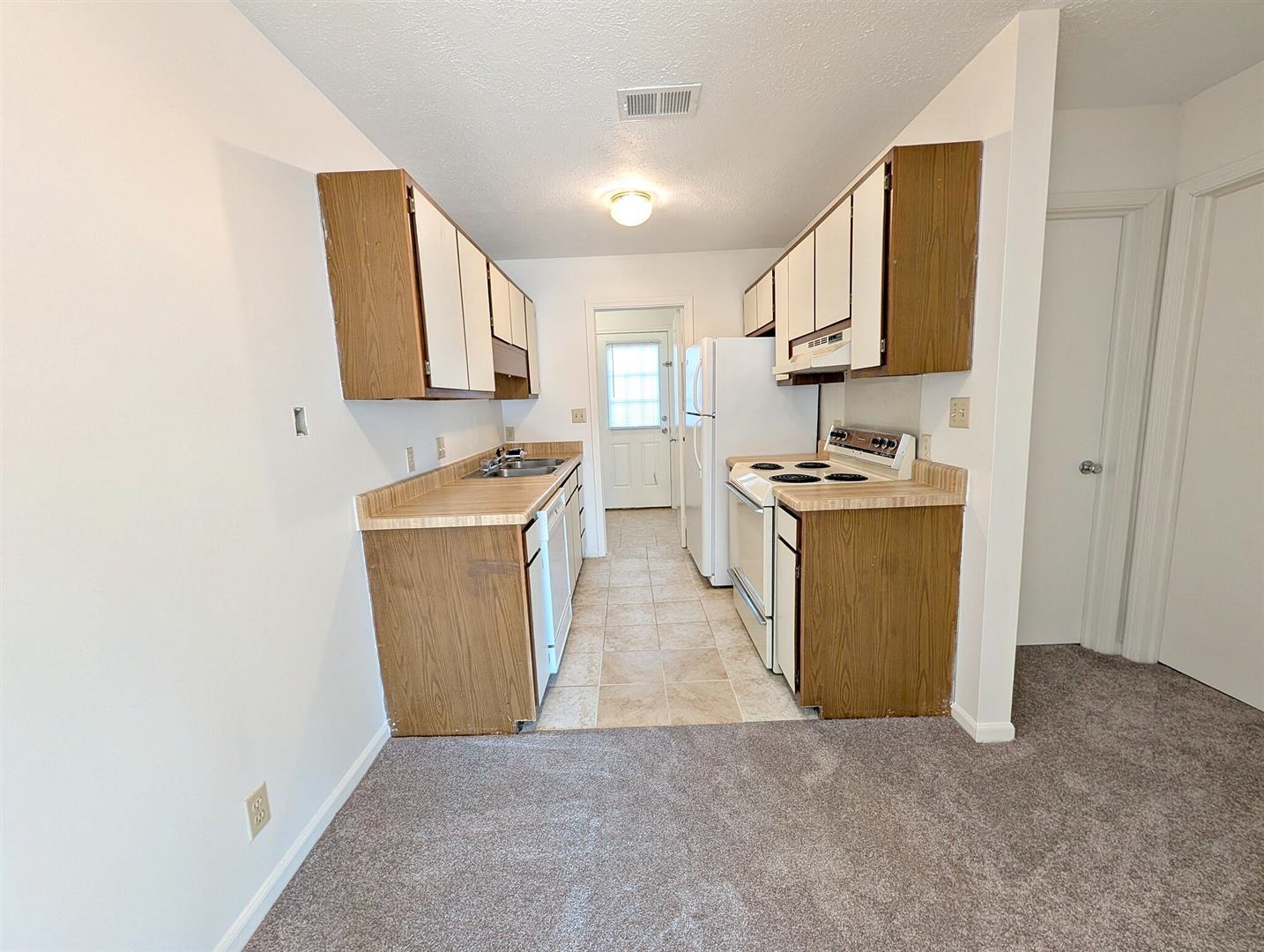 111 Horizon River Dr. Property Photo 6